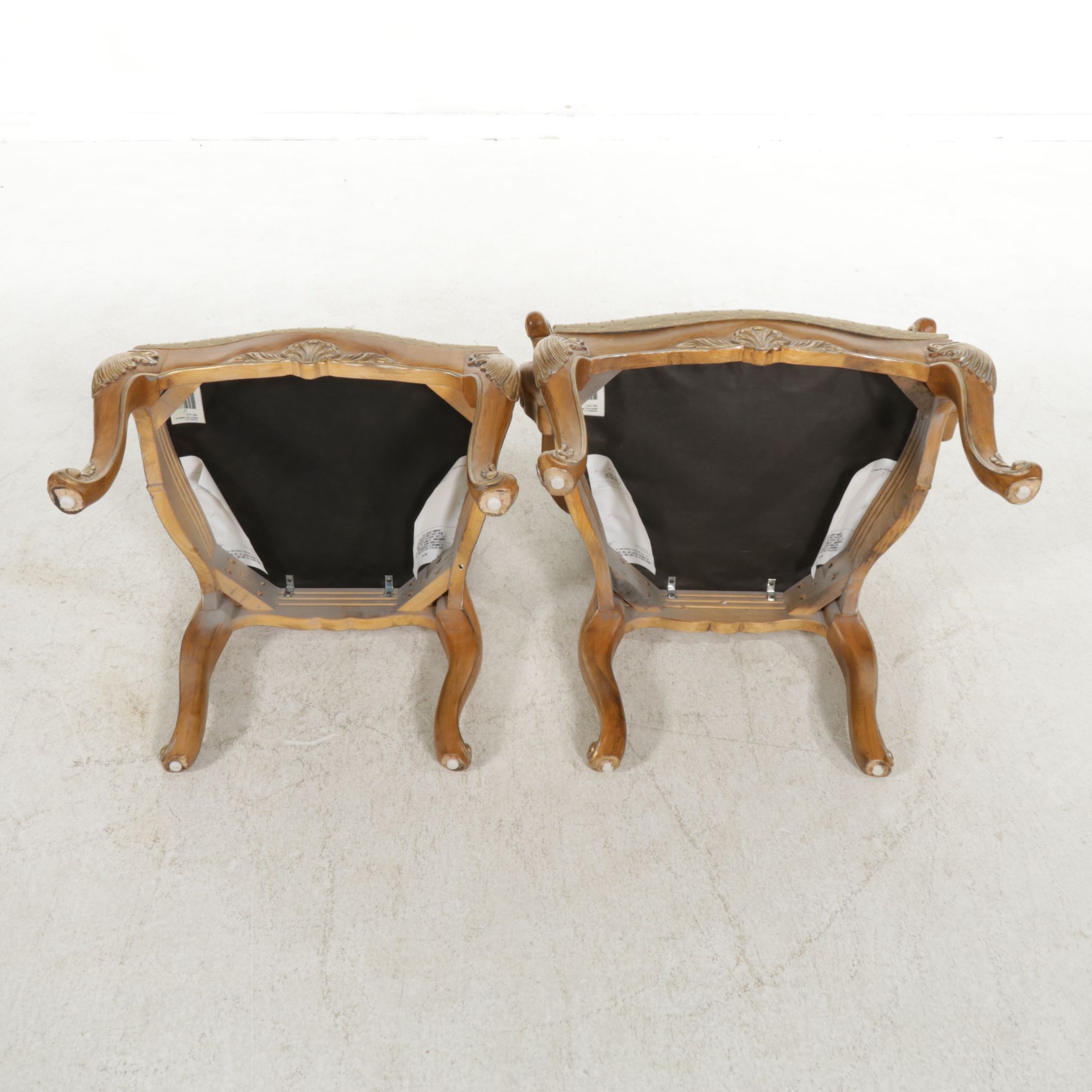 Century Furniture Louis XV Style Dining Room Set with Ten Chairs