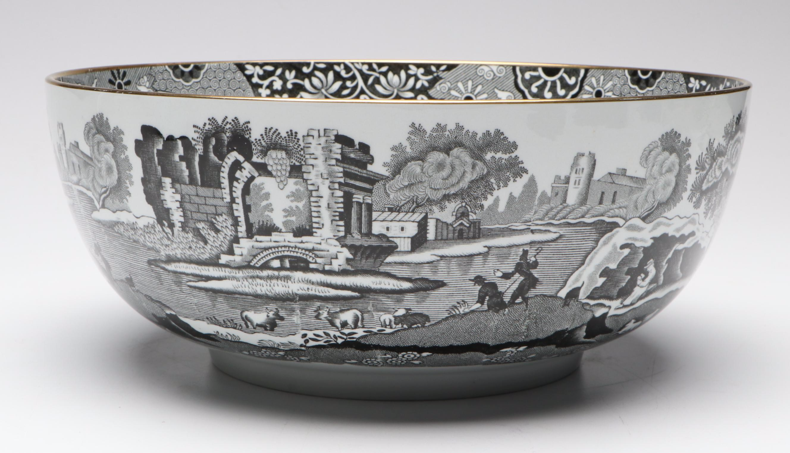 Copeland "Spode's Italian" Black Transferware Bowl
