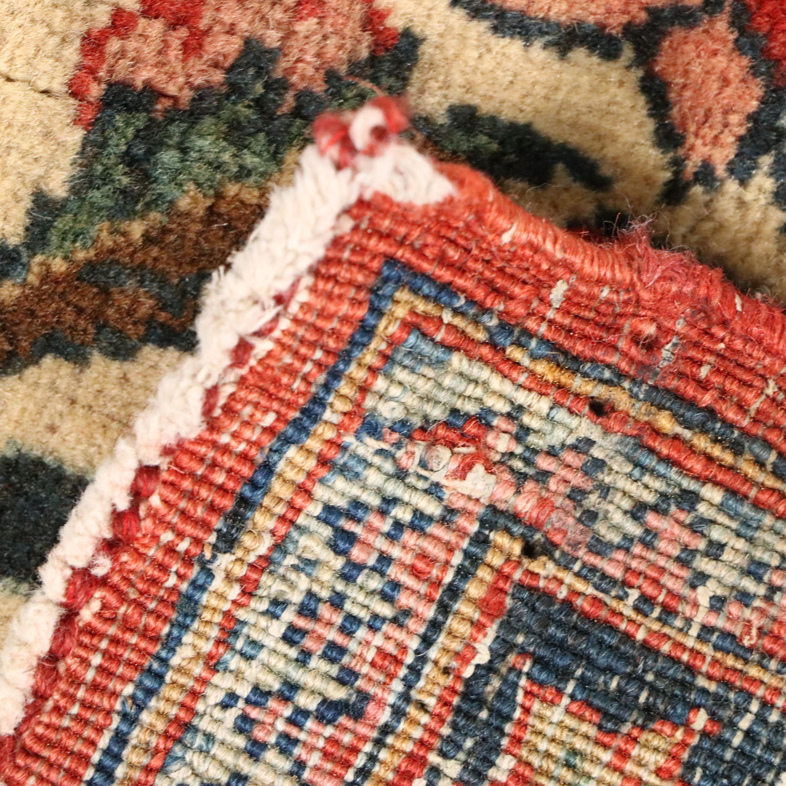 4'7 x 6'11 Hand-Knotted Persian Kashan Area Rug