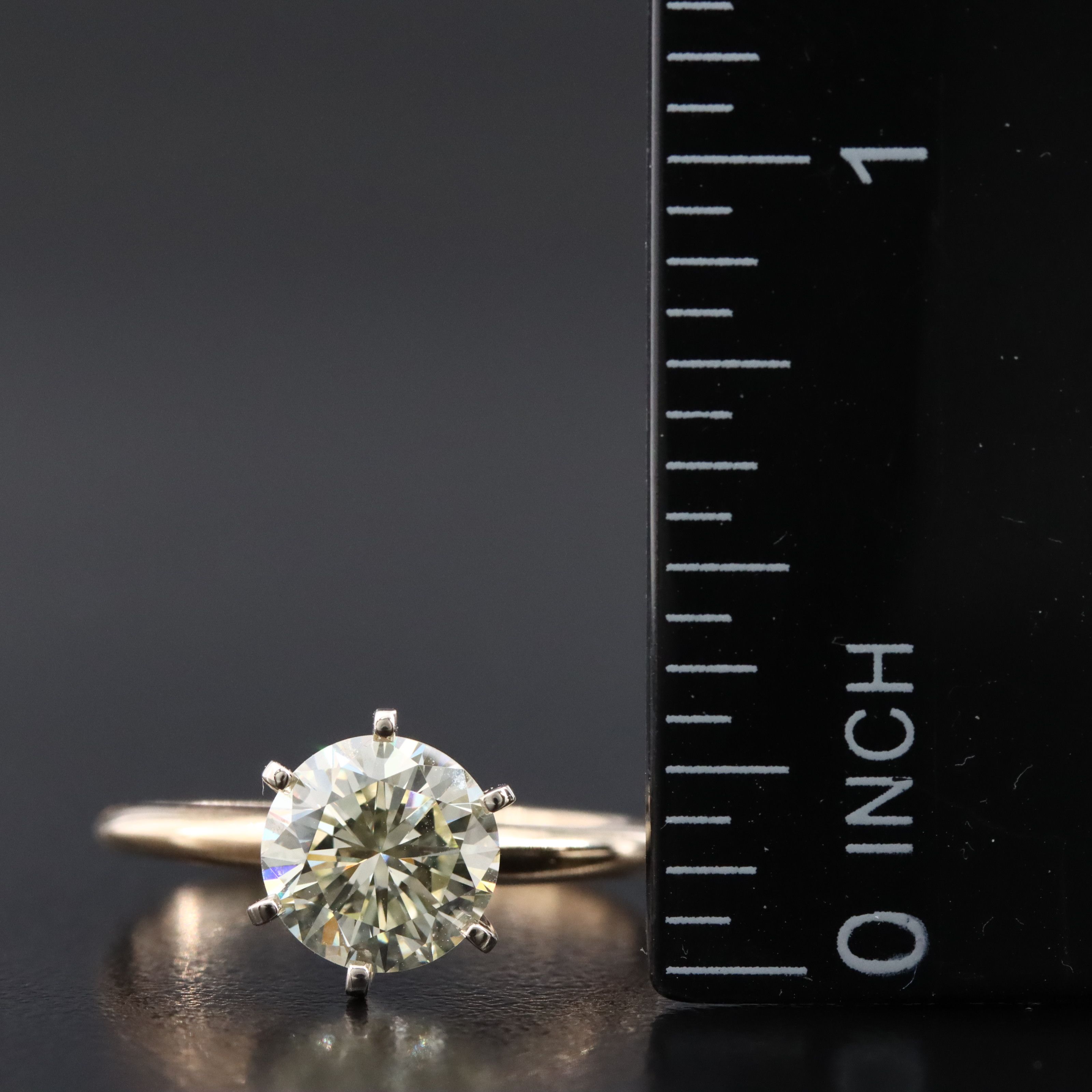 14K 1.57 CT Diamond Solitaire Ring with GIA Report