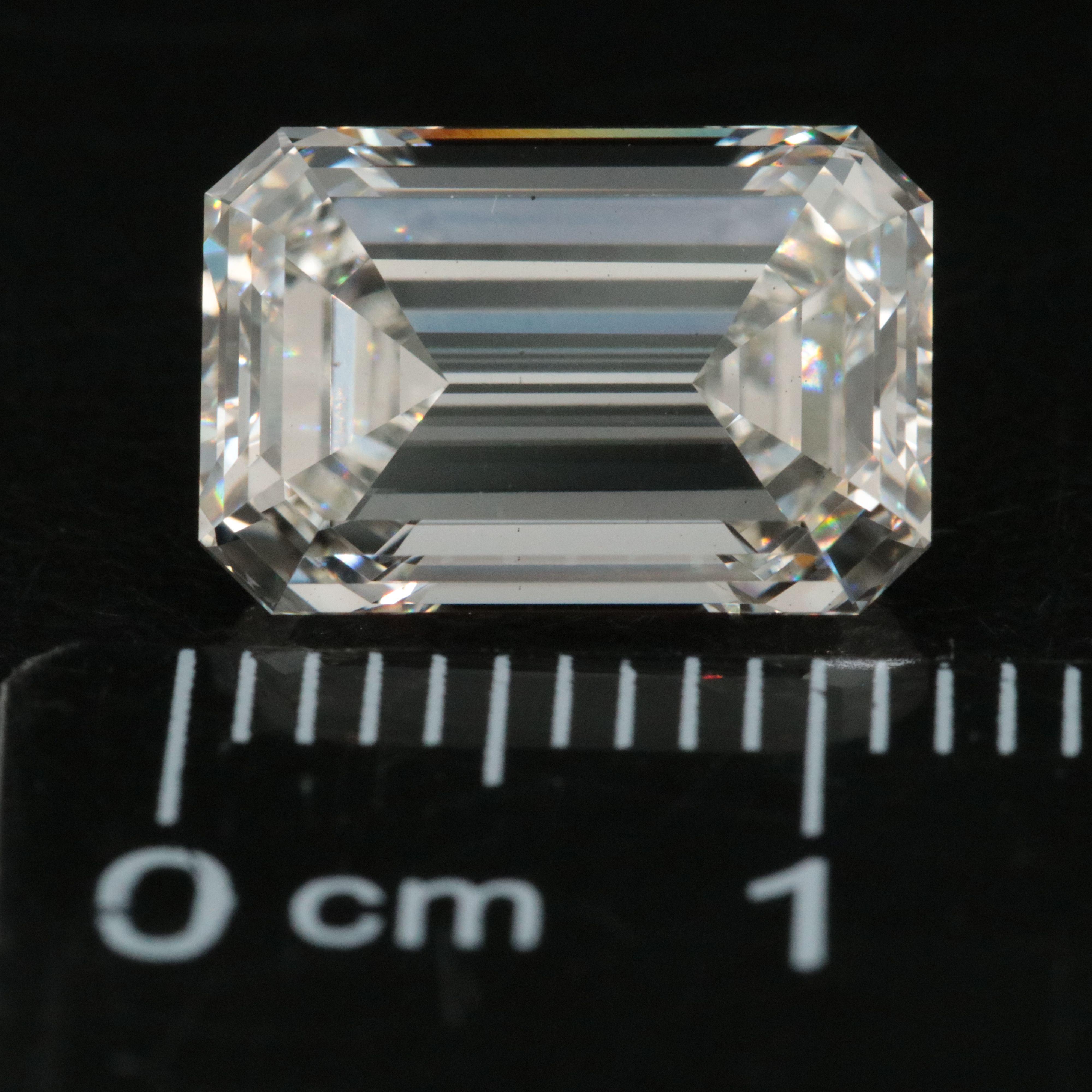 Loose 4.76 CT Lab Grown Diamond with IGI Report