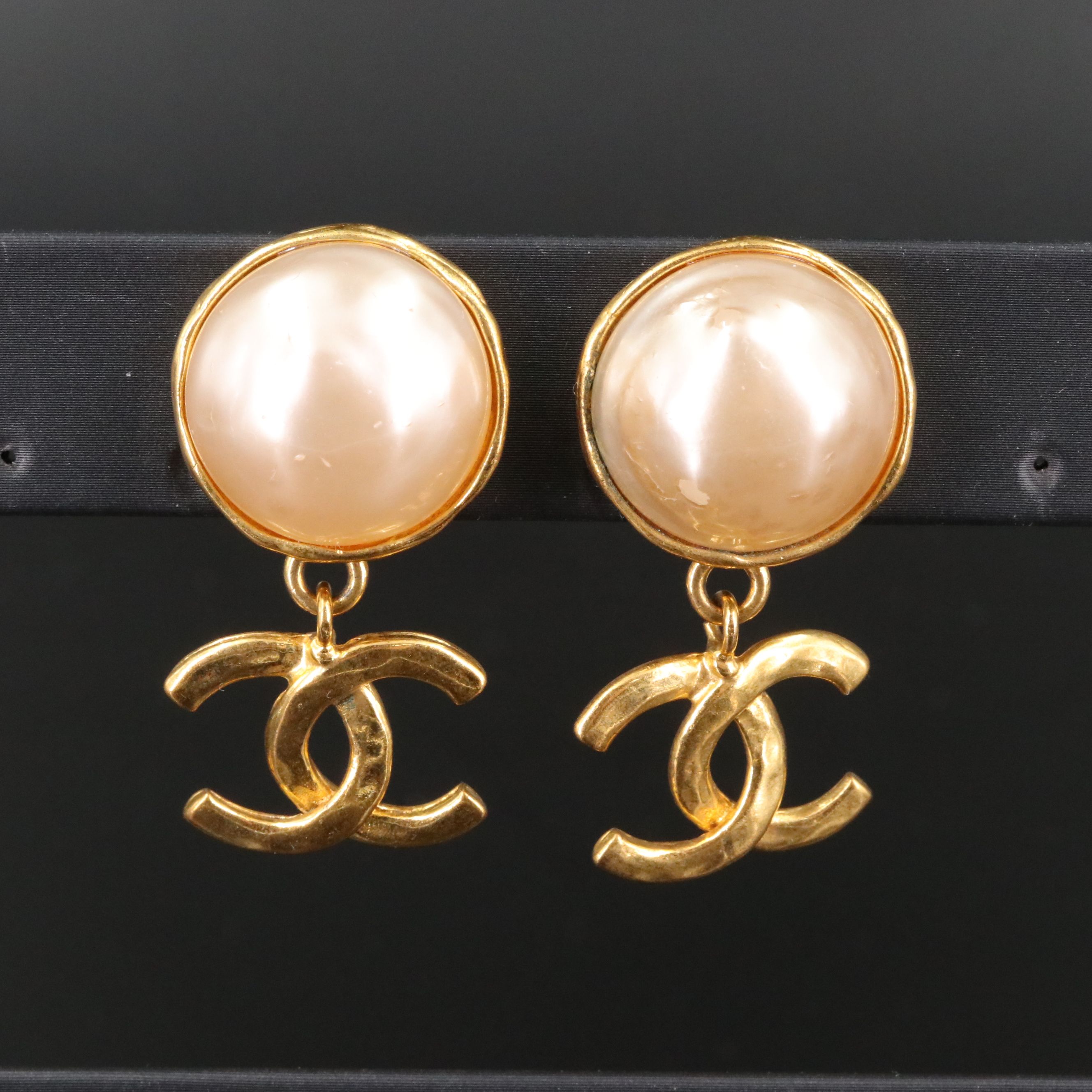 Chanel Imitation Pearl CC Drop Clip Earrings