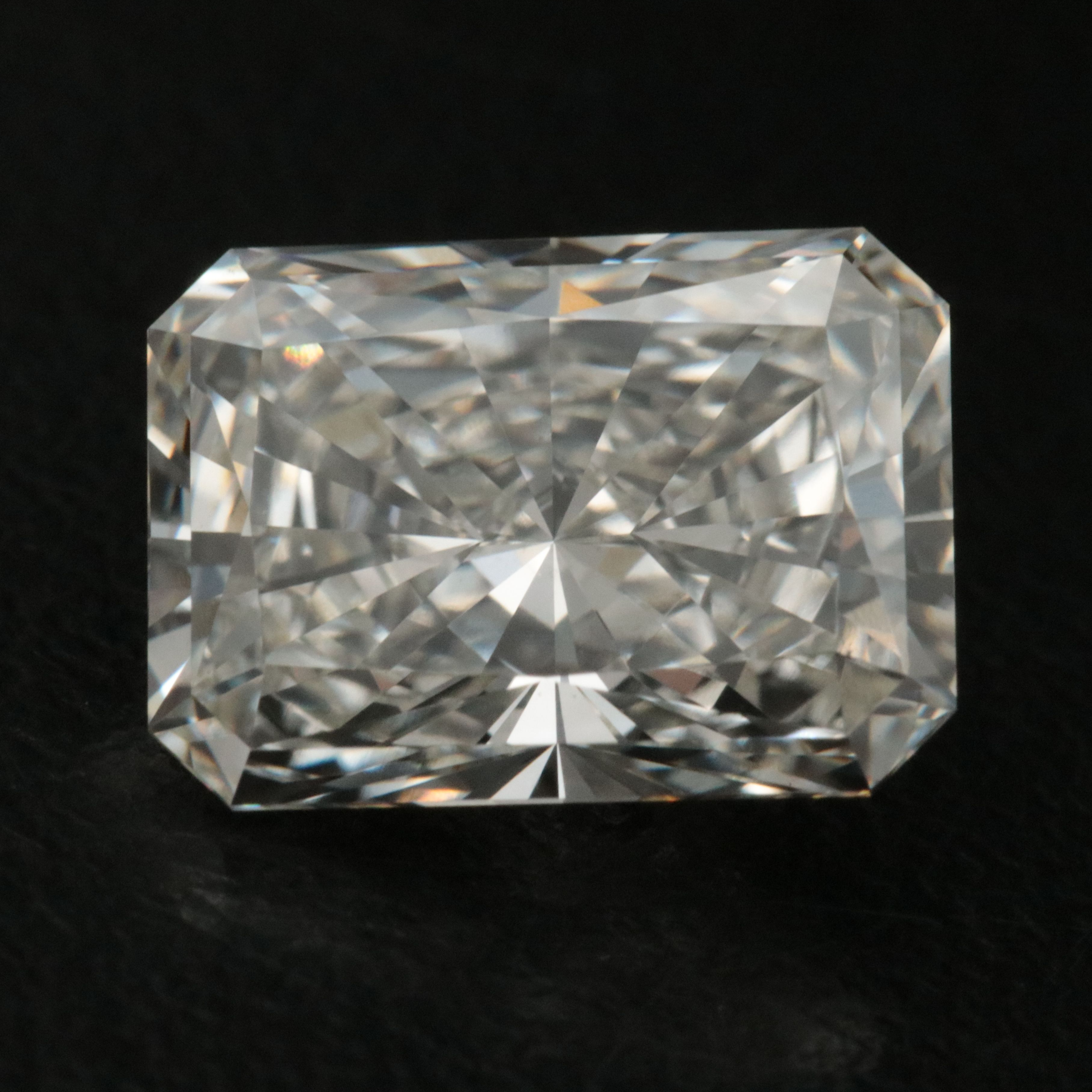 Loose 3.21 CT Lab Grown Diamond with IGI Report