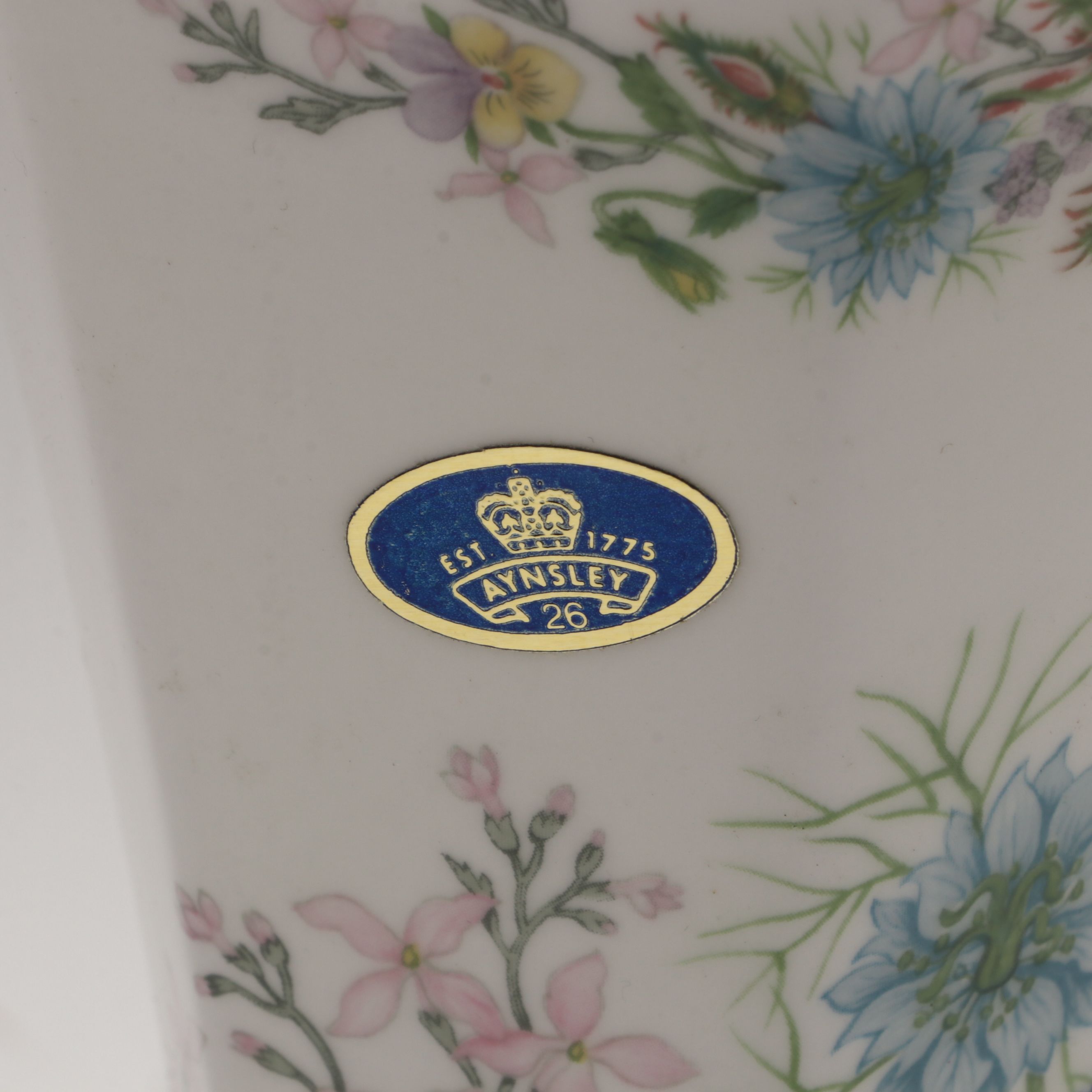 Aynsley "Wild Tudor" Vase and Cake Plate  with Kozan Kiln Decorative Plate