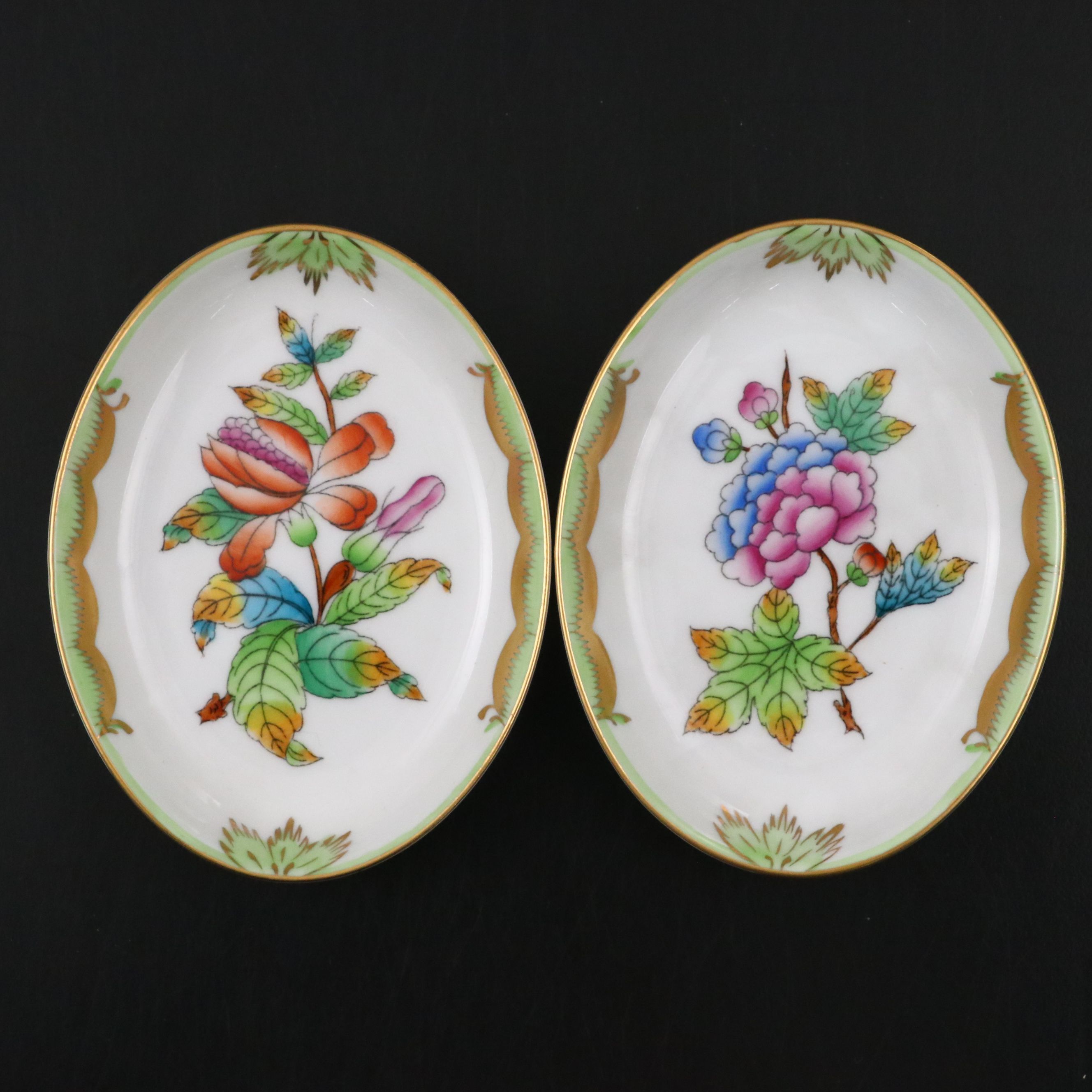 Herend "Queen Victoria" Oval Porcelain Ashtrays