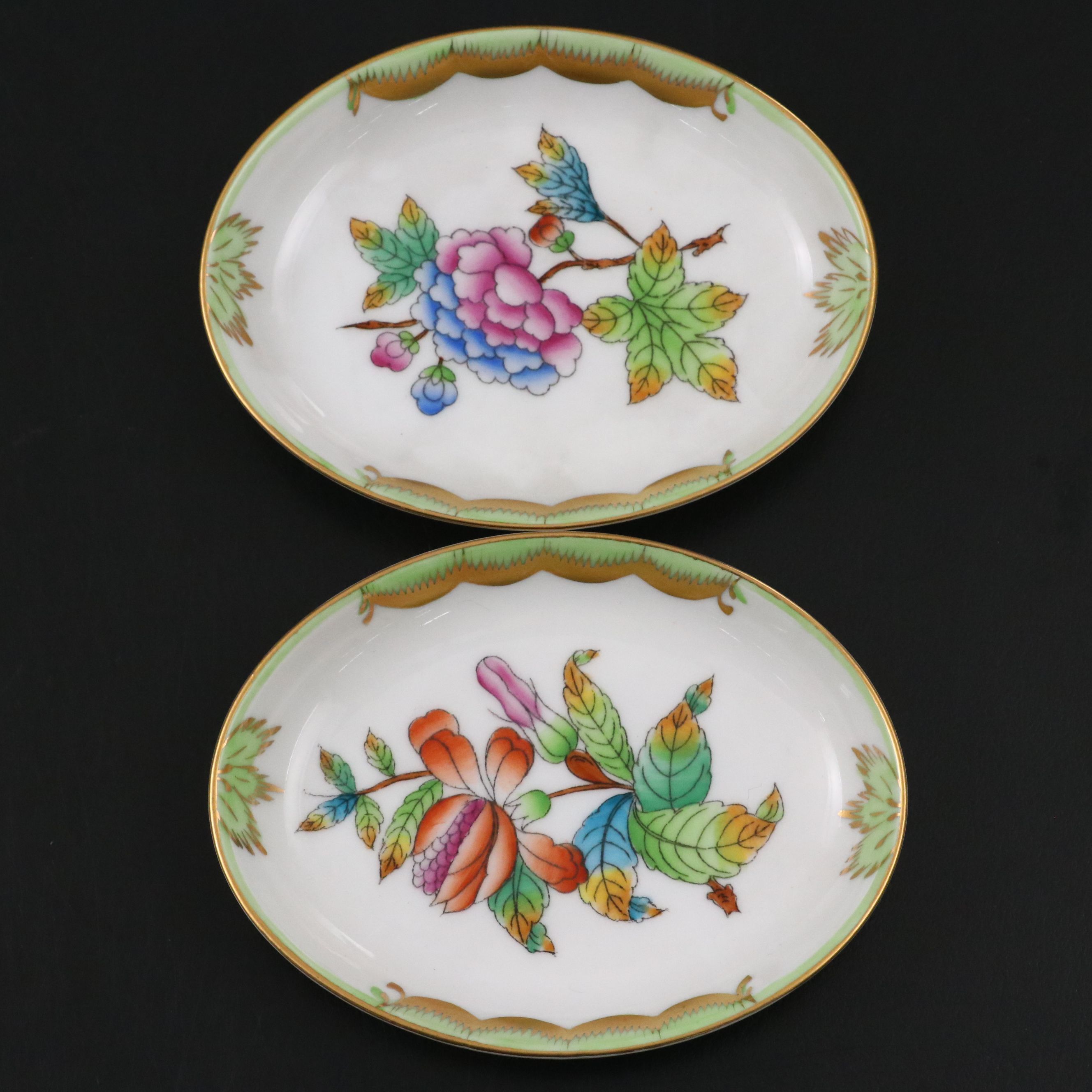 Herend "Queen Victoria" Oval Porcelain Ashtrays