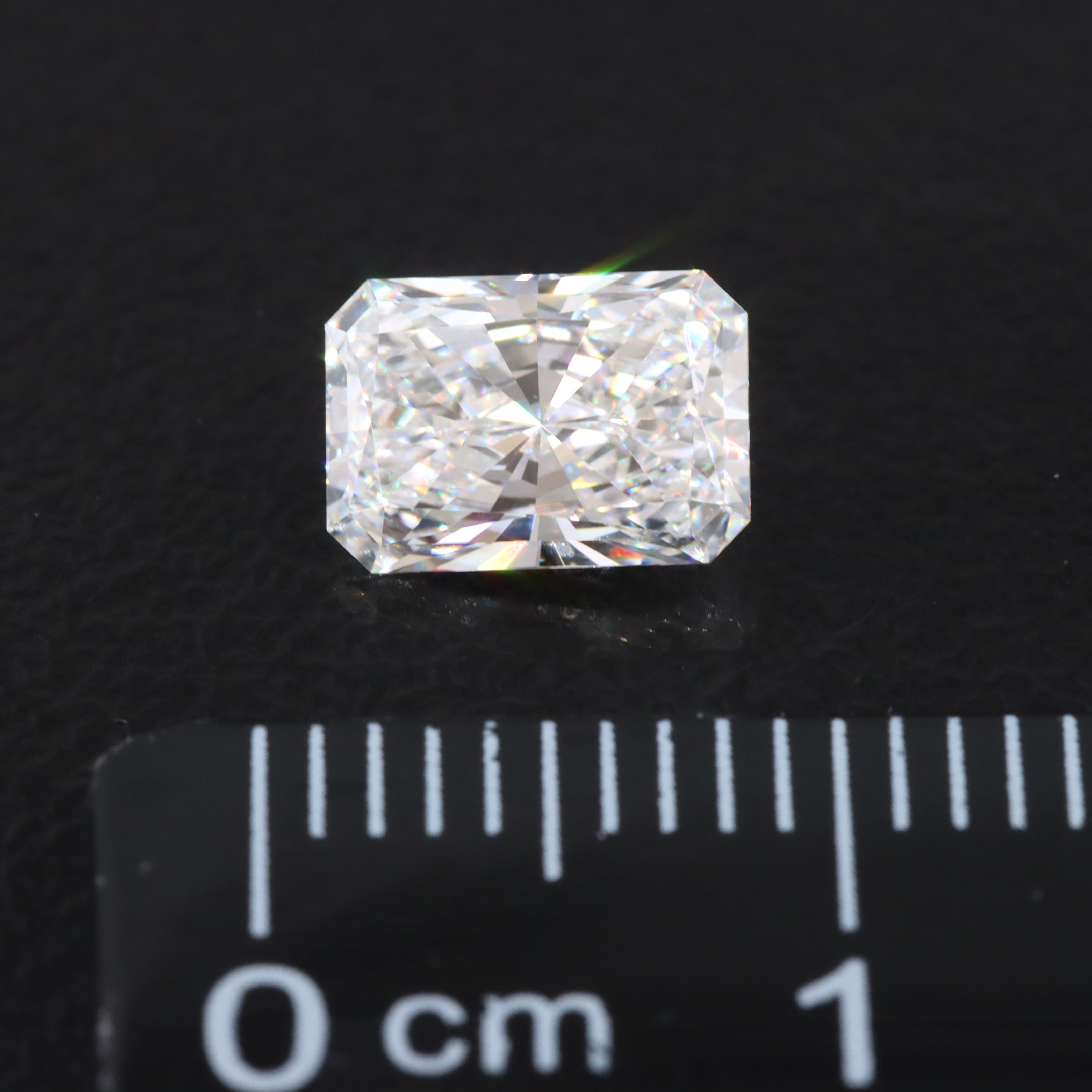 Loose 1.10 CT Lab Grown Diamond with IGI Report