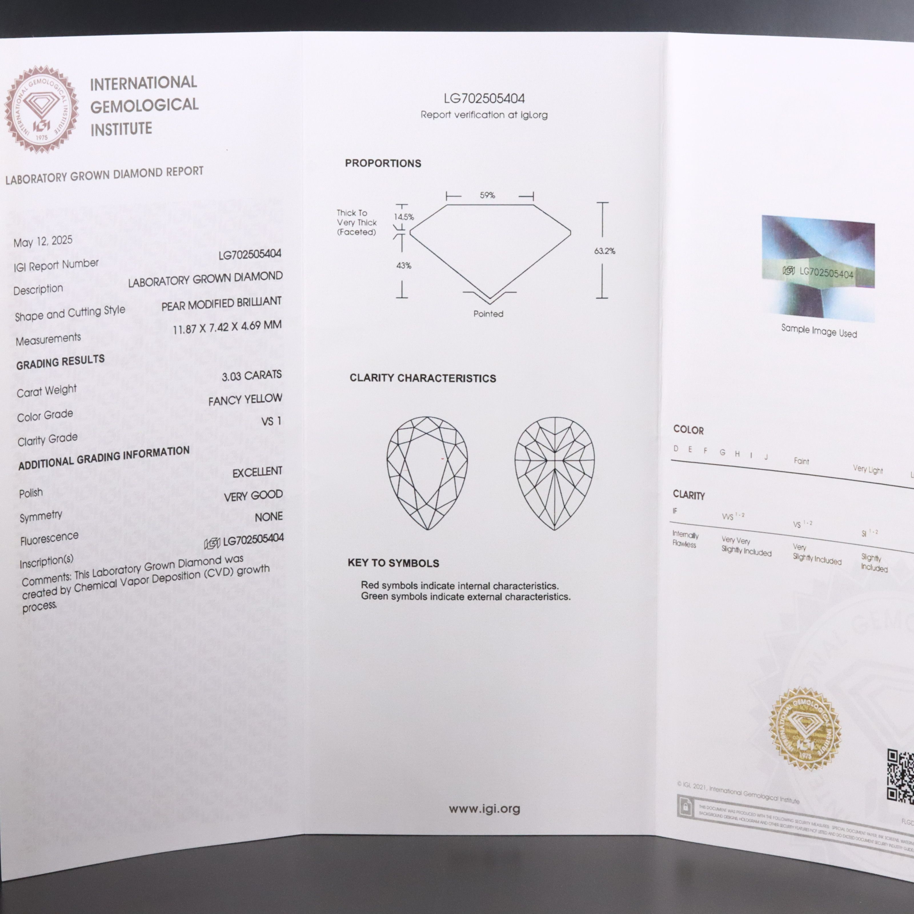 18K 3.03 CT Lab Grown Fancy Yellow Diamond Solitaire Ring with IGI Report