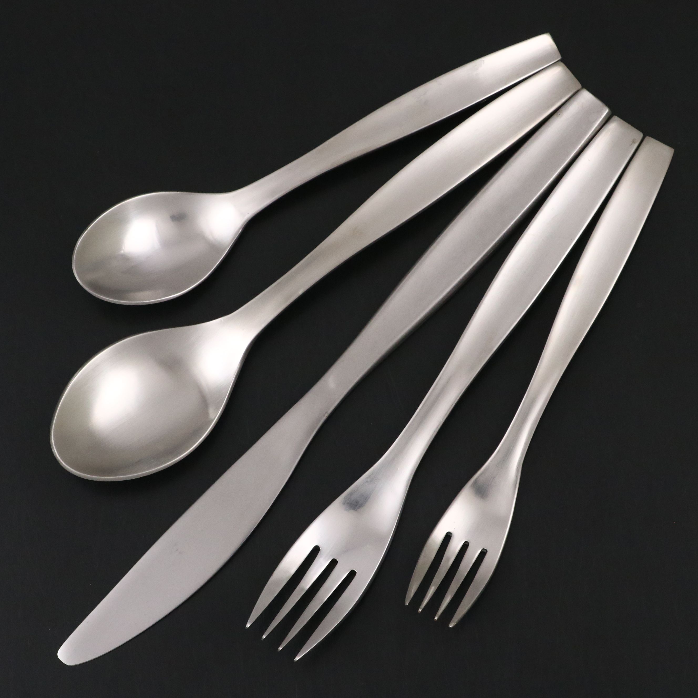 Gourmet Settings "Loft-Satin" Stainless Steel Flatware