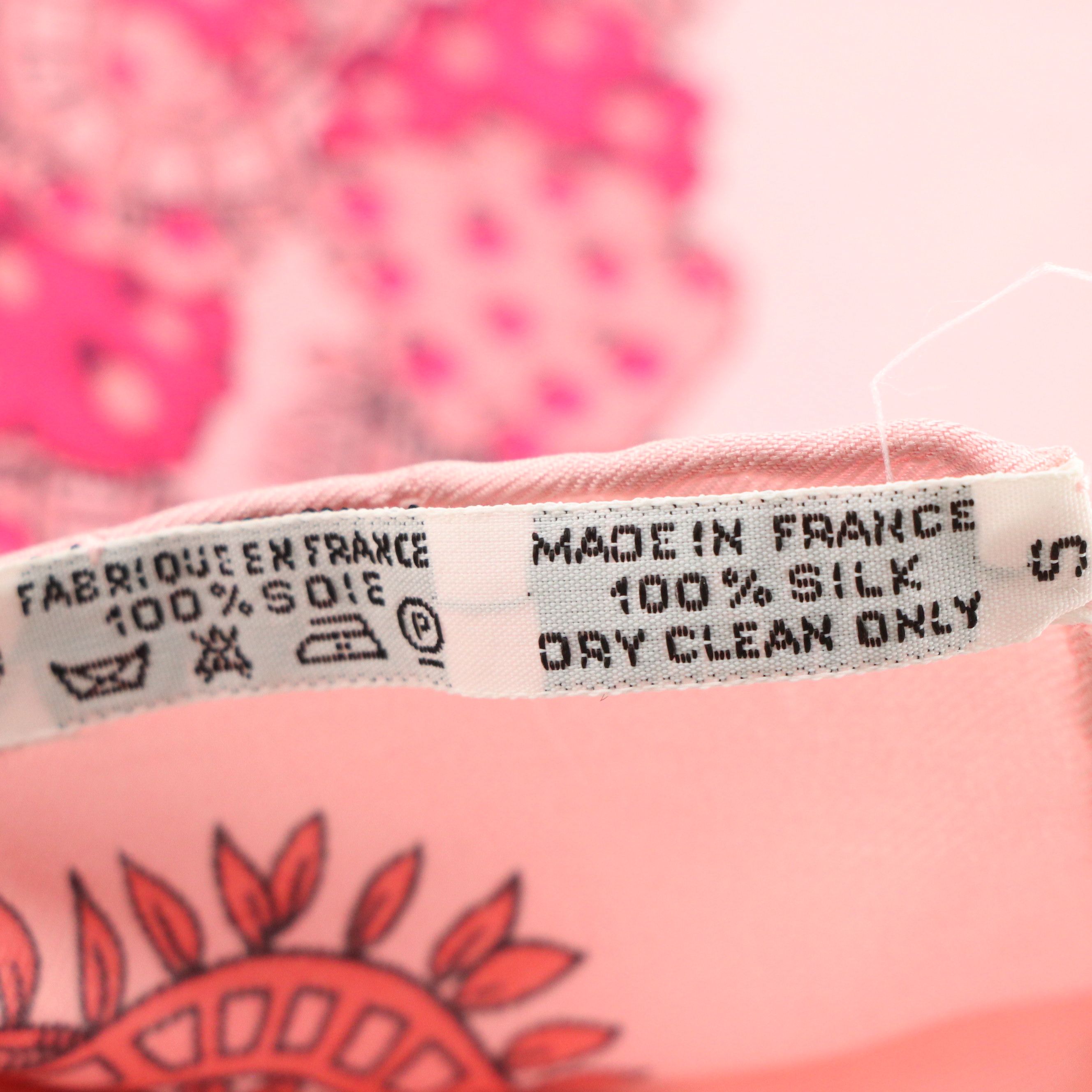 Hermès "Le Paradis Du Roy" Scarf 90 in Pink Silk Twill