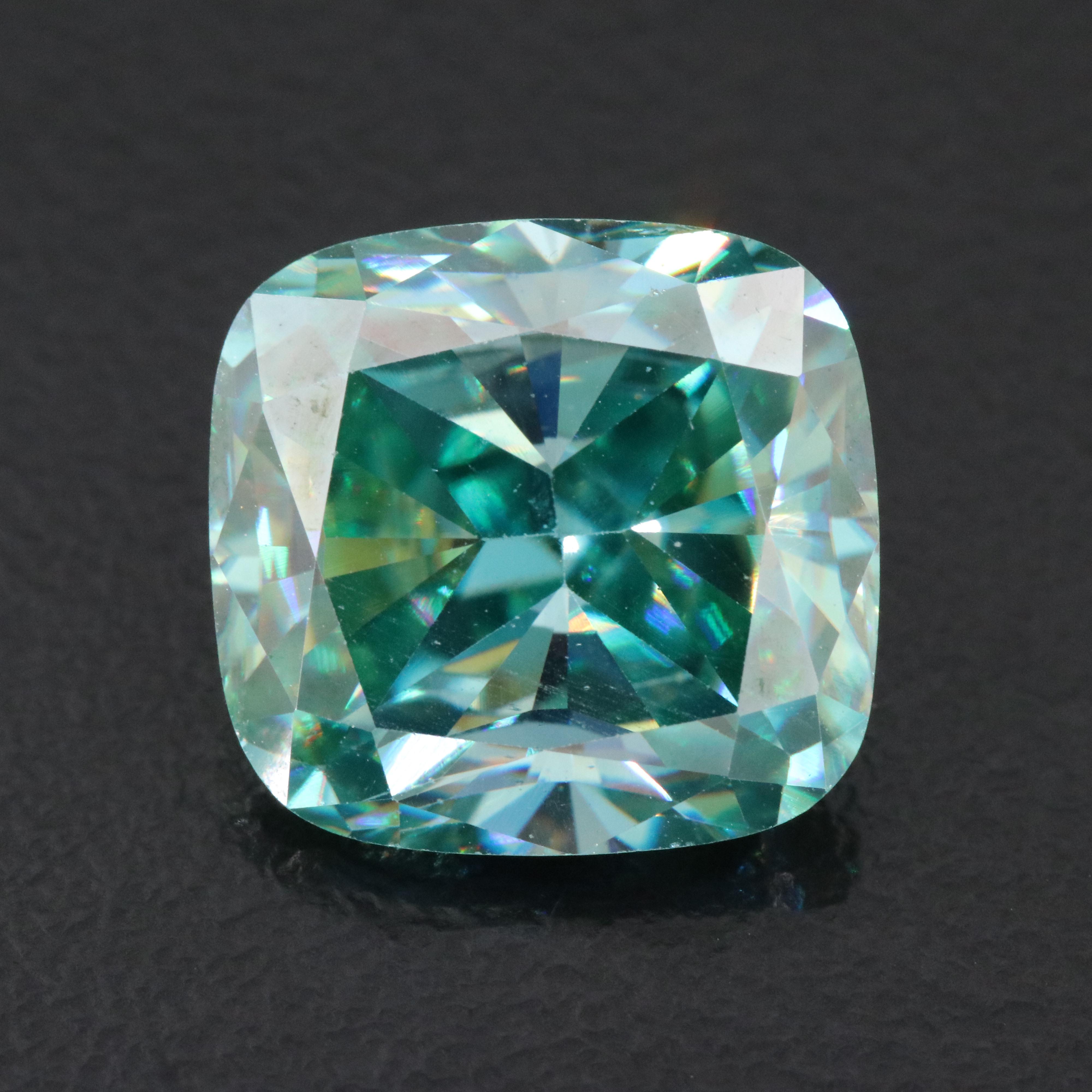 Loose 7.62 CT Moissanite