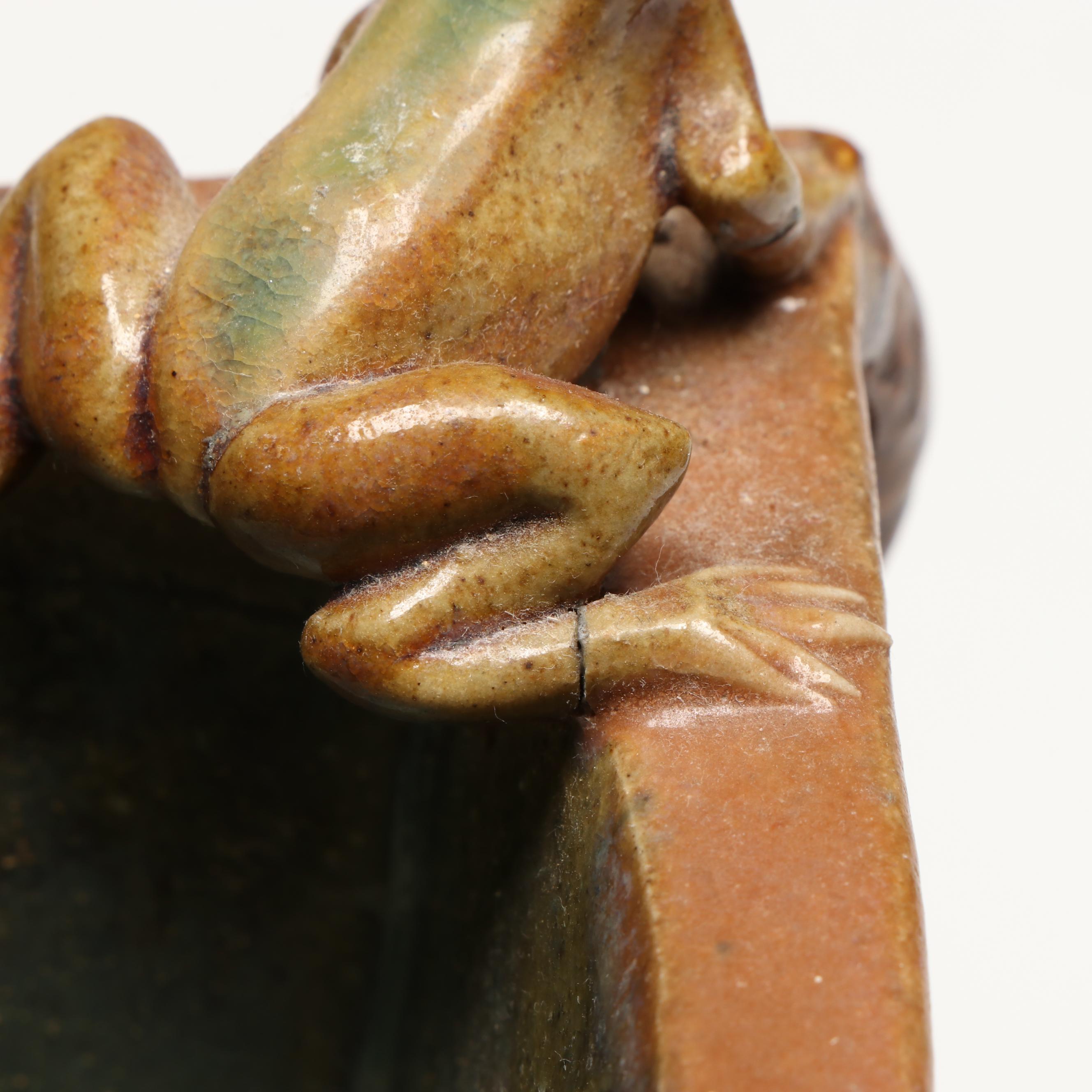 Chinese Majolica Frog Footed Planter, Leaf Tray and Teapot