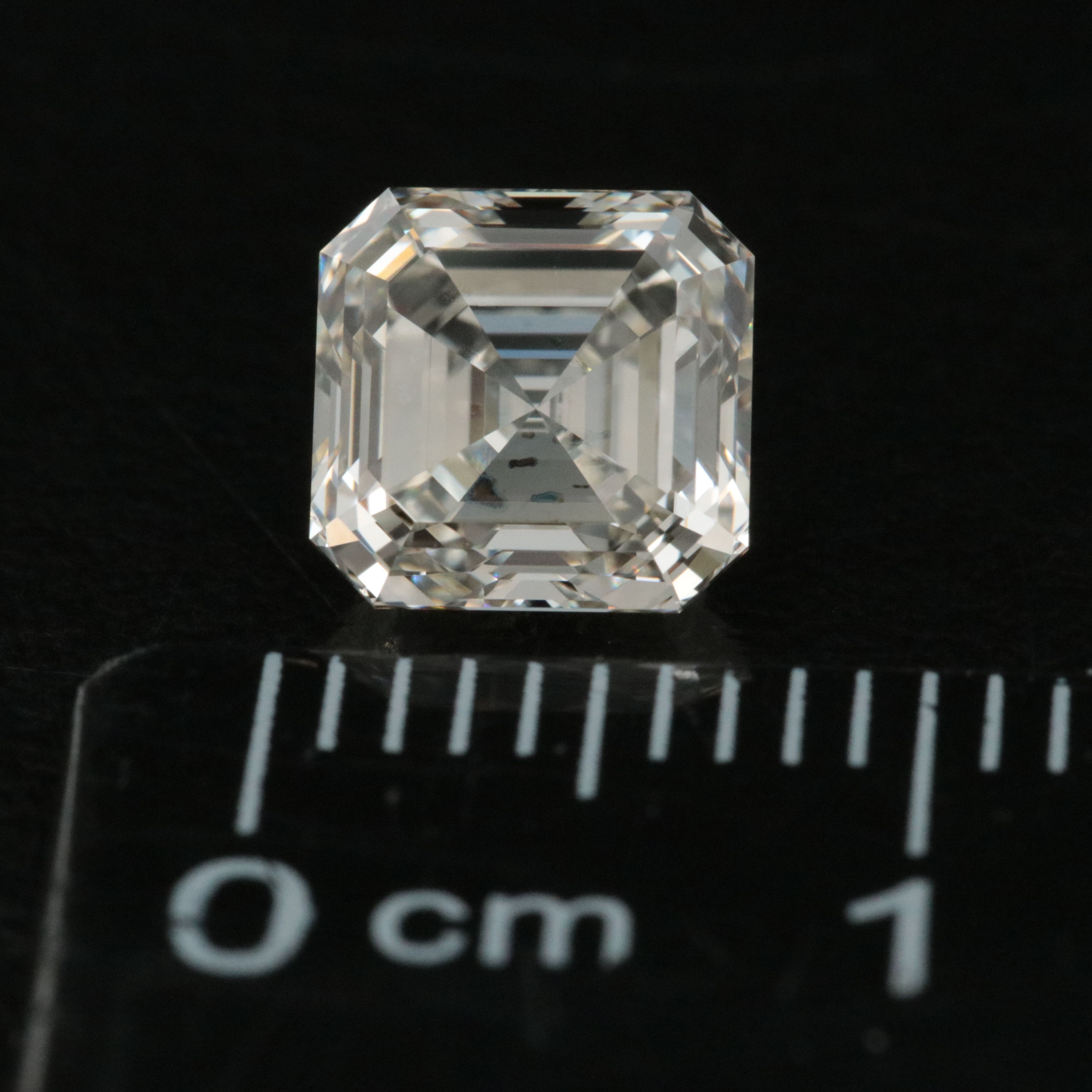 Loose 1.73 CT Lab Grown Diamond with IGI Report