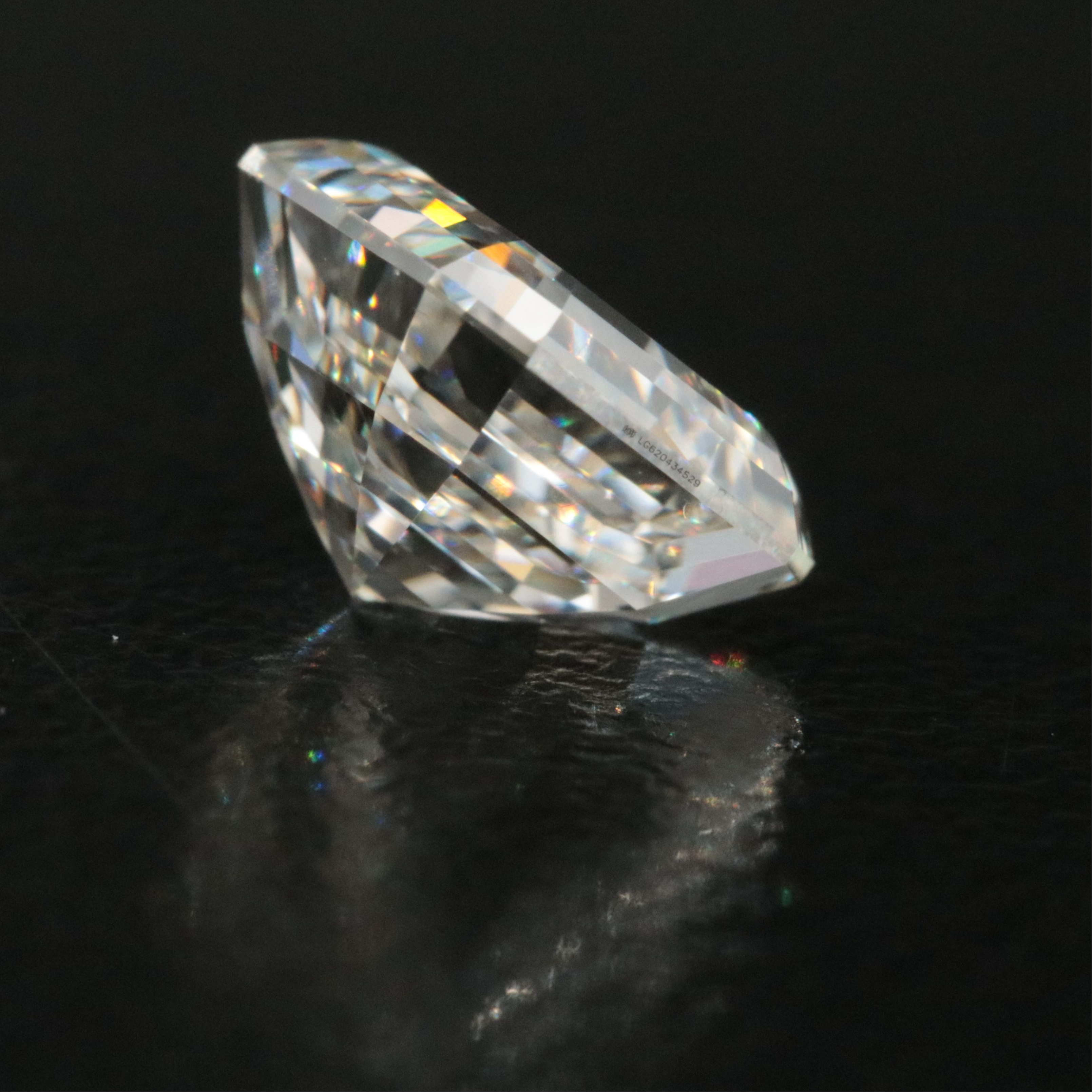 Loose 1.73 CT Lab Grown Diamond with IGI Report
