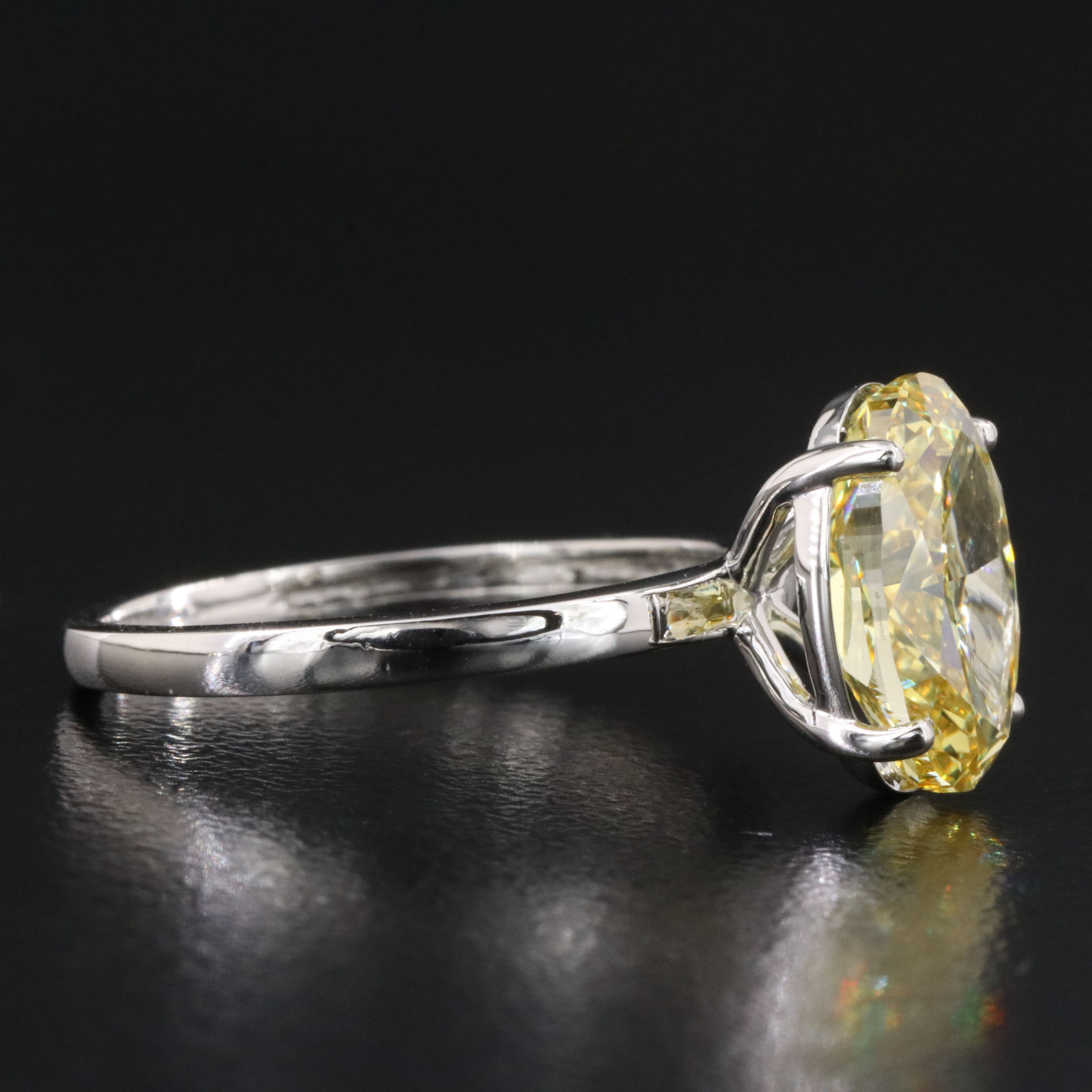 Platinum 3.07 CT Lab Grown Fancy Vivid Yellow Diamond Ring with IGI Report