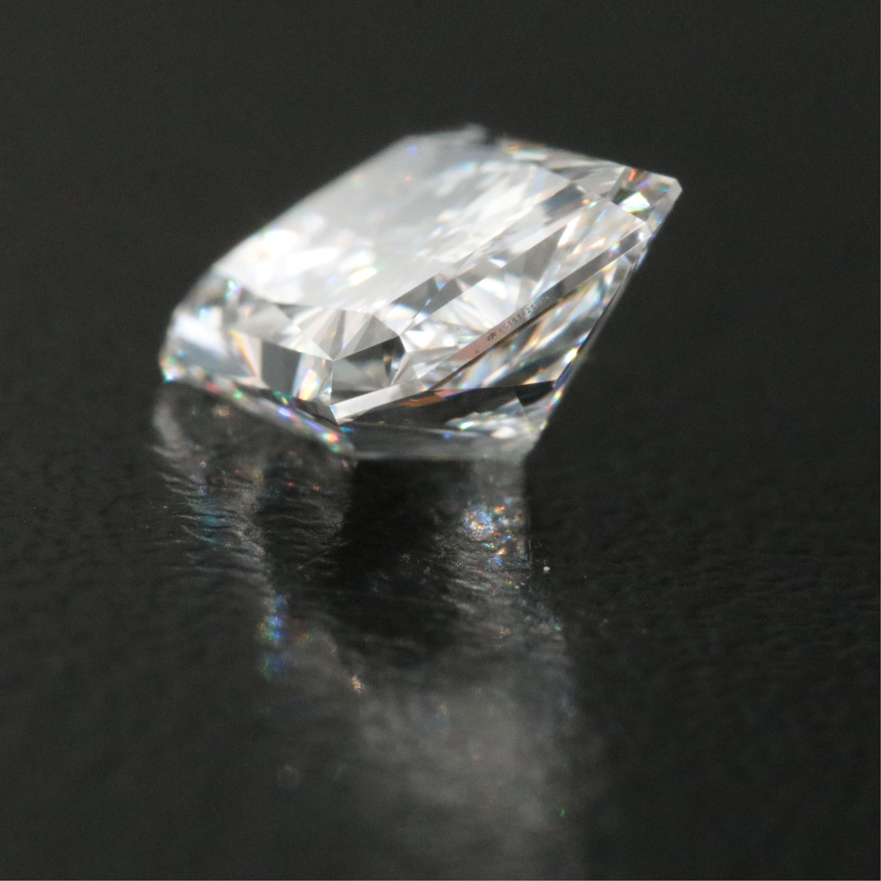 Loose 1.91 CT Lab Grown Diamond with IGI Report