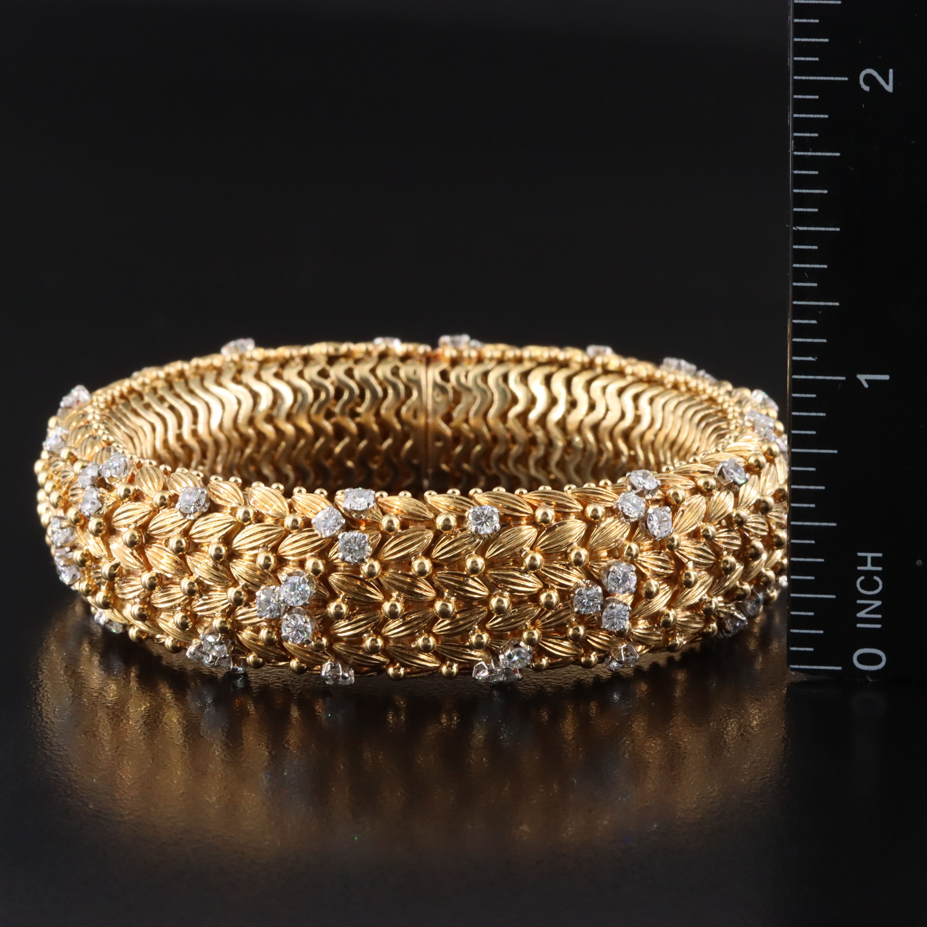 Van Cleef & Arpels 18K 5.28 CTW Diamond Fluted Bracelet 1960's
