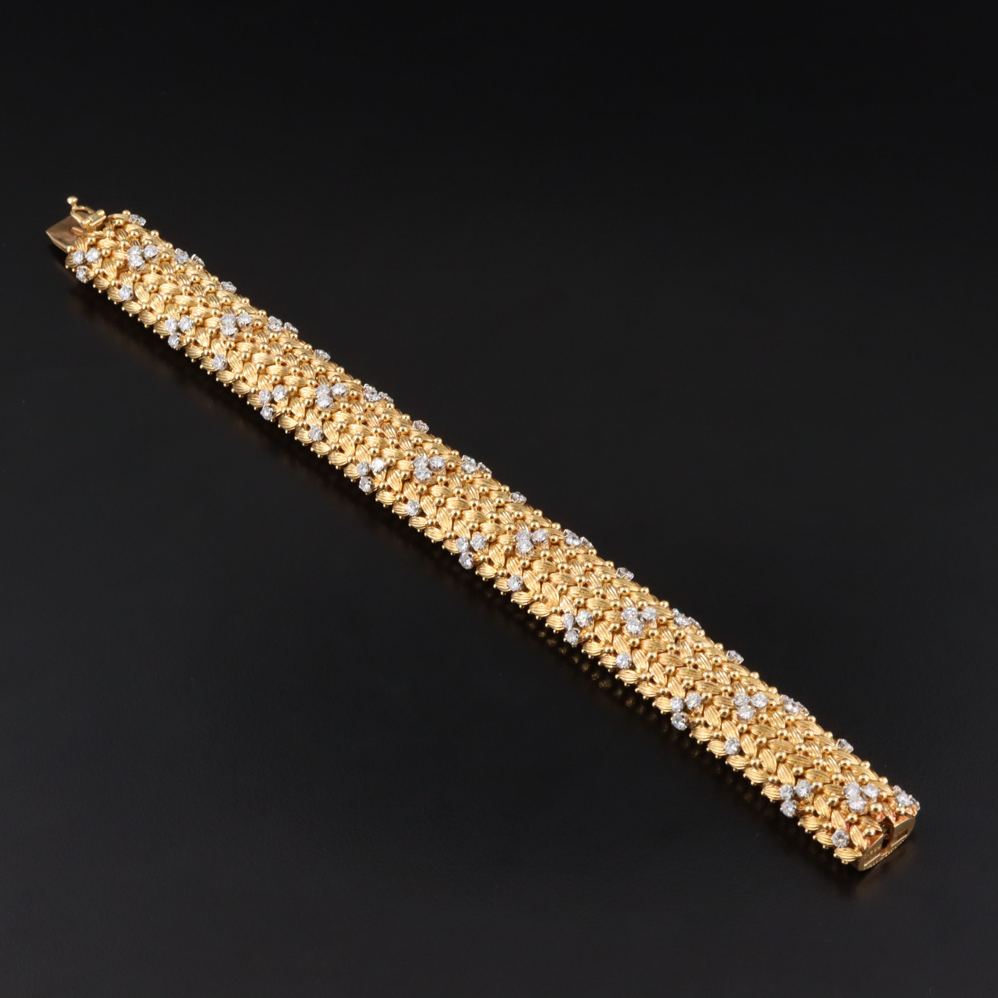 Van Cleef & Arpels 18K 5.28 CTW Diamond Fluted Bracelet 1960's