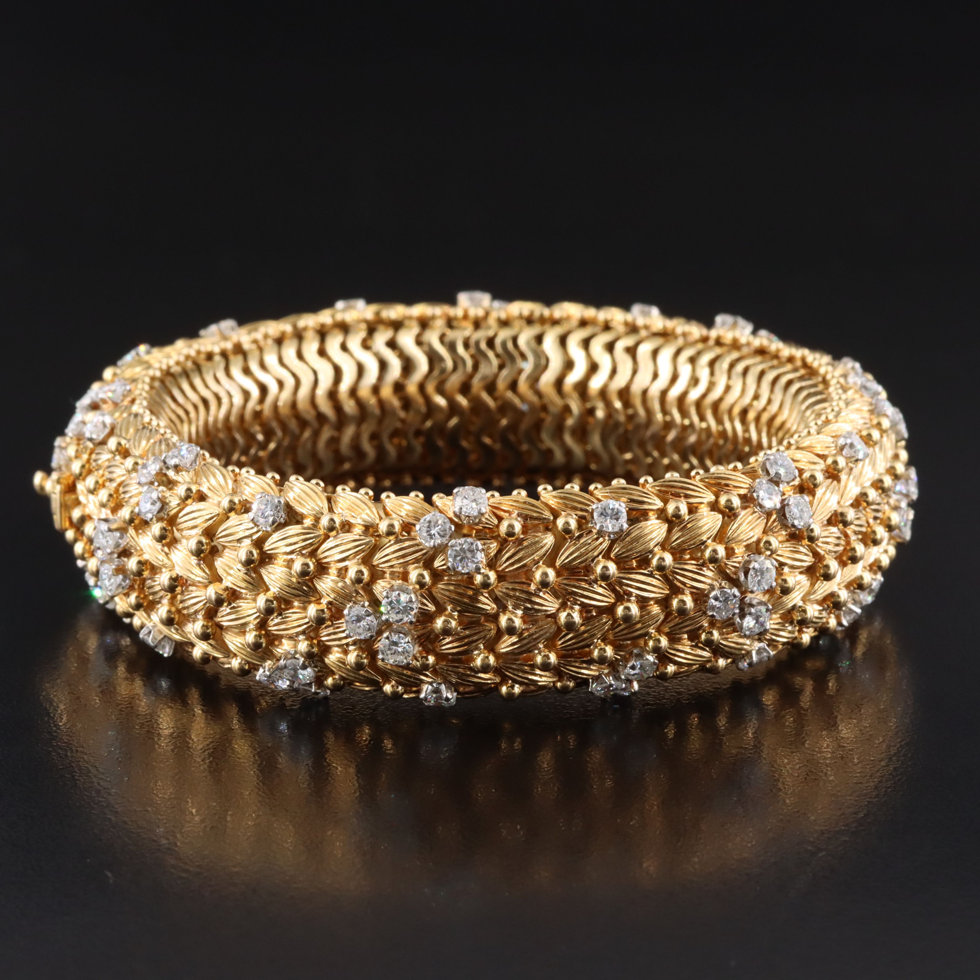 Van Cleef & Arpels 18K 5.28 CTW Diamond Fluted Bracelet 1960's