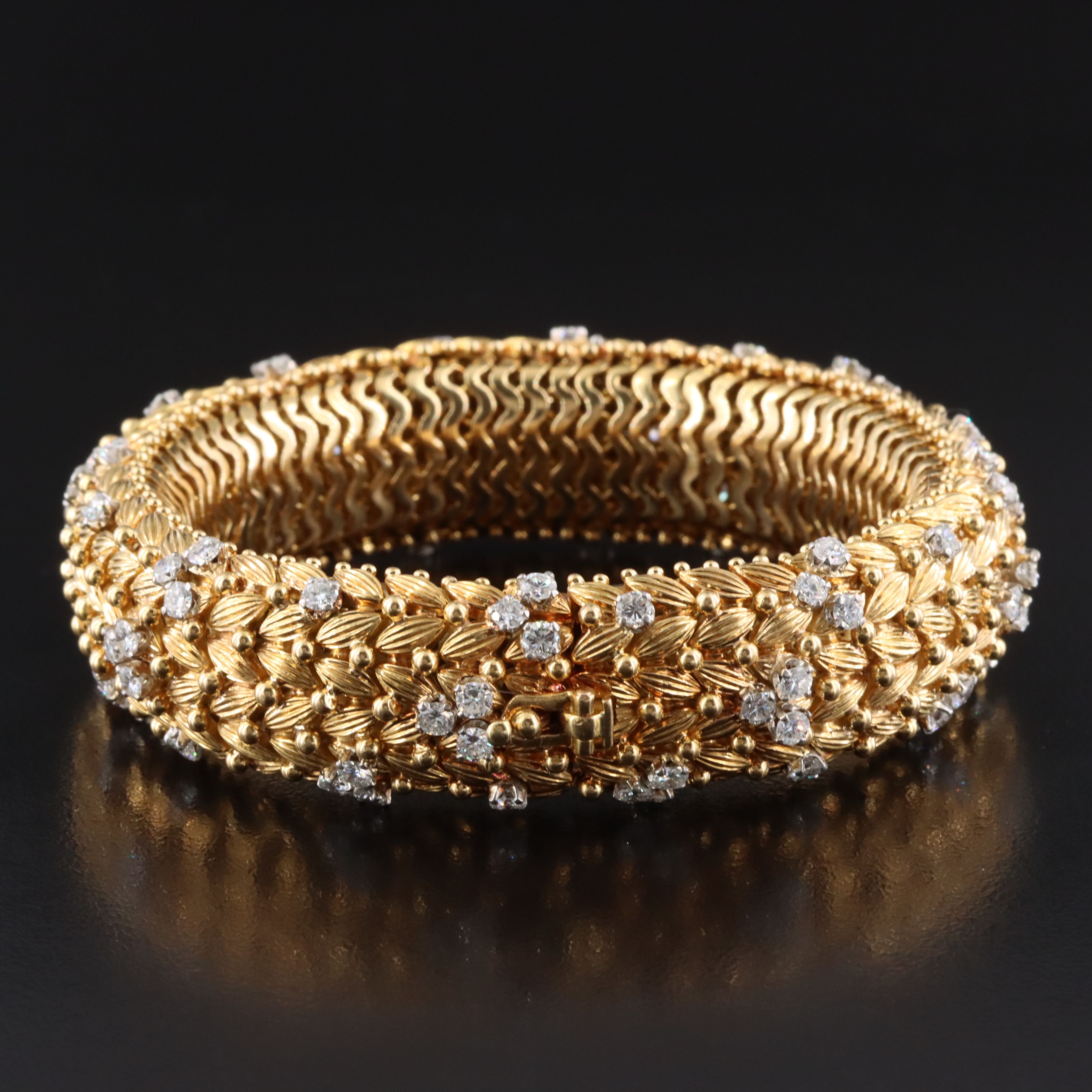 Van Cleef & Arpels 18K 5.28 CTW Diamond Fluted Bracelet 1960's