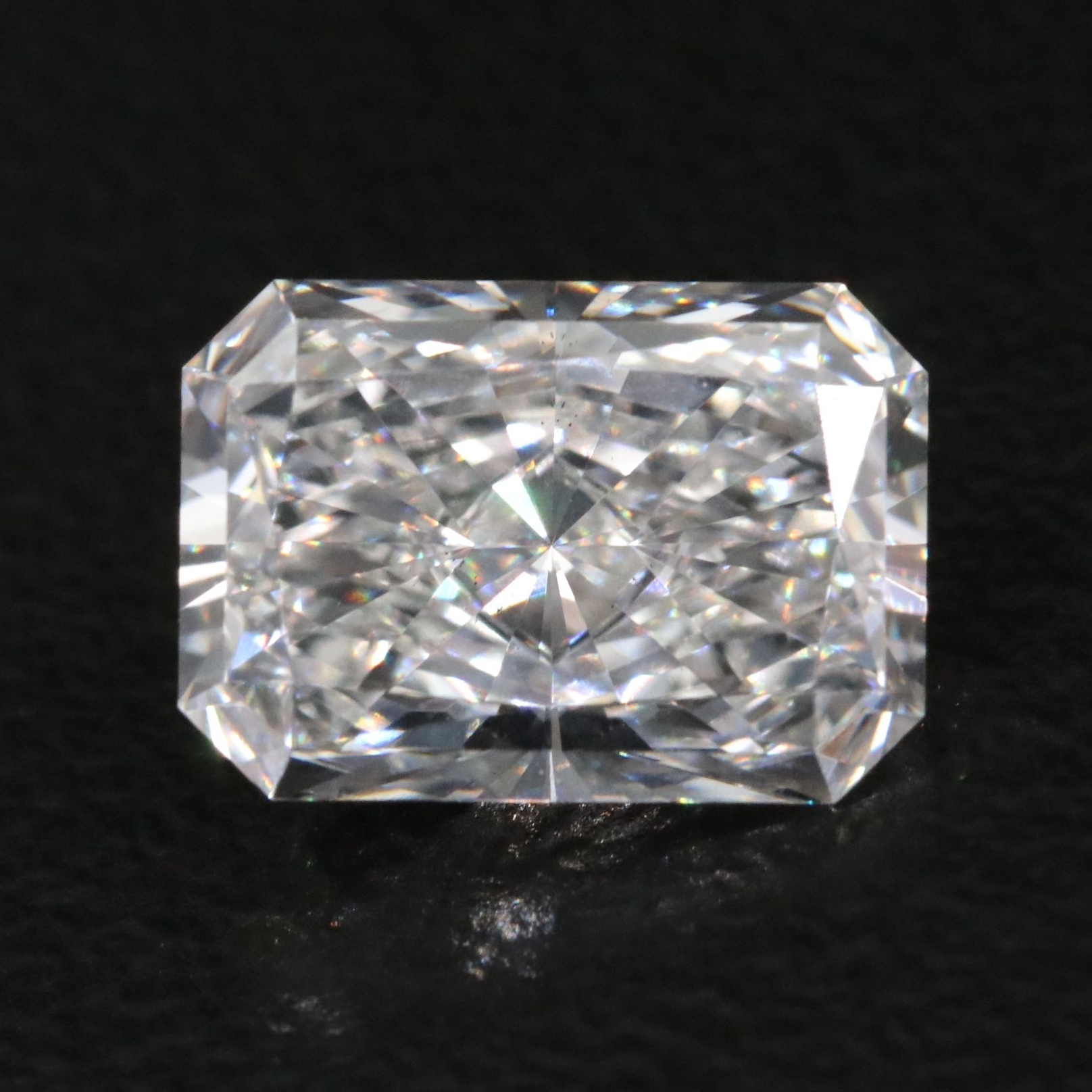 Loose 1.89 CT Lab Grown Diamond with IGI Report