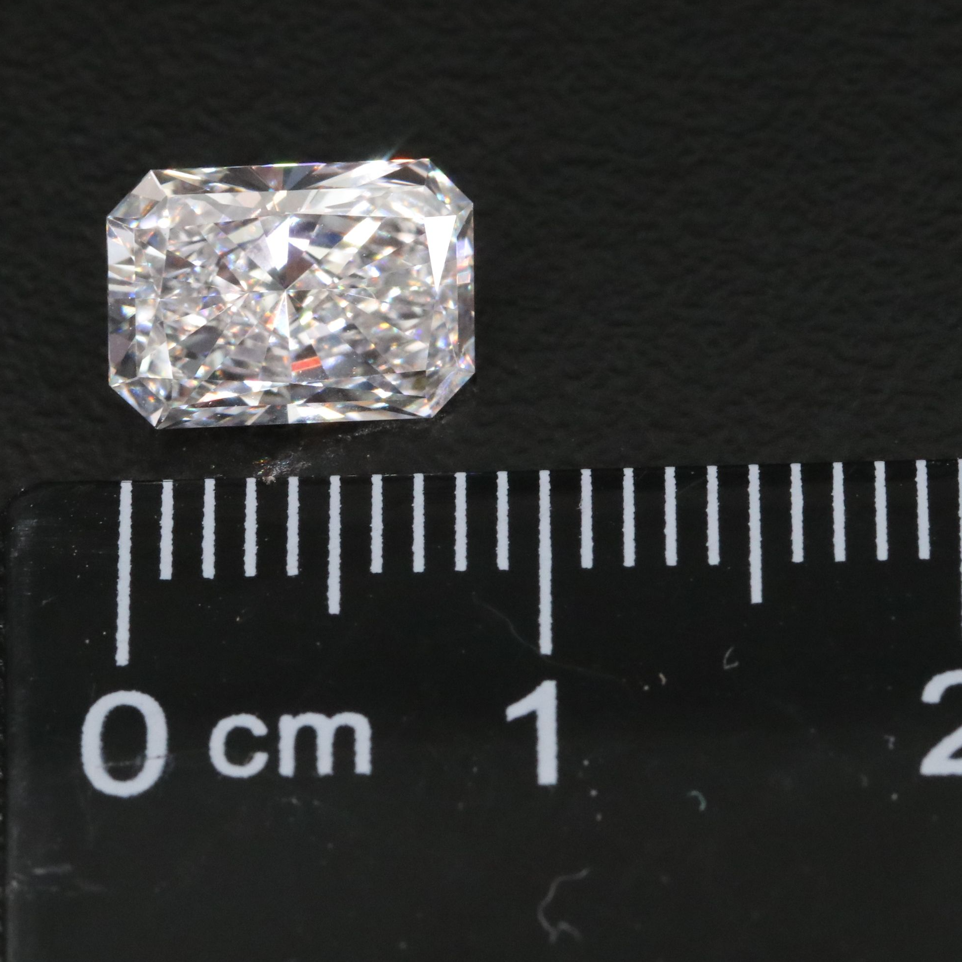 Loose 1.89 CT Lab Grown Diamond with IGI Report