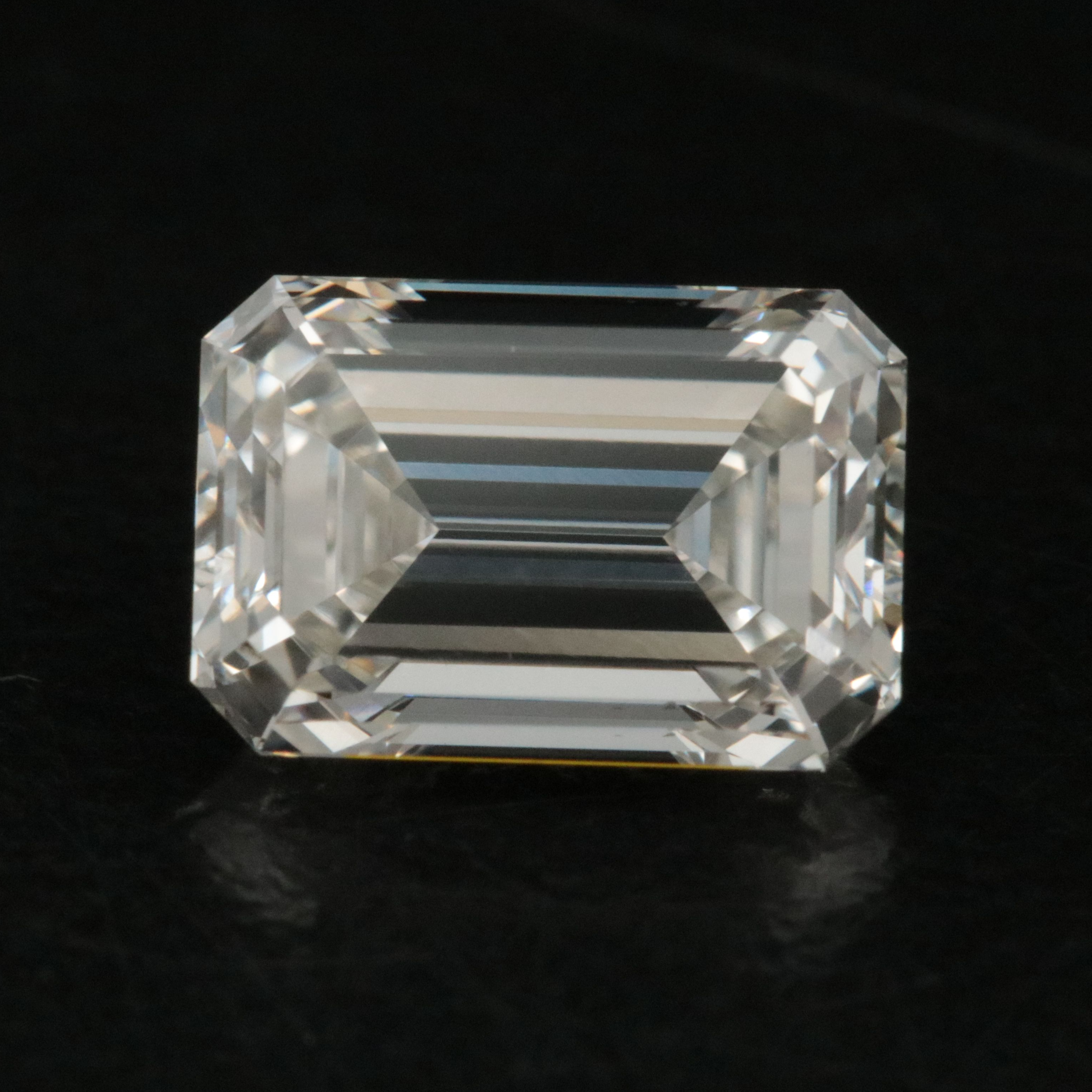 Loose 1.36 CT Lab Grown Diamond with IGI Report