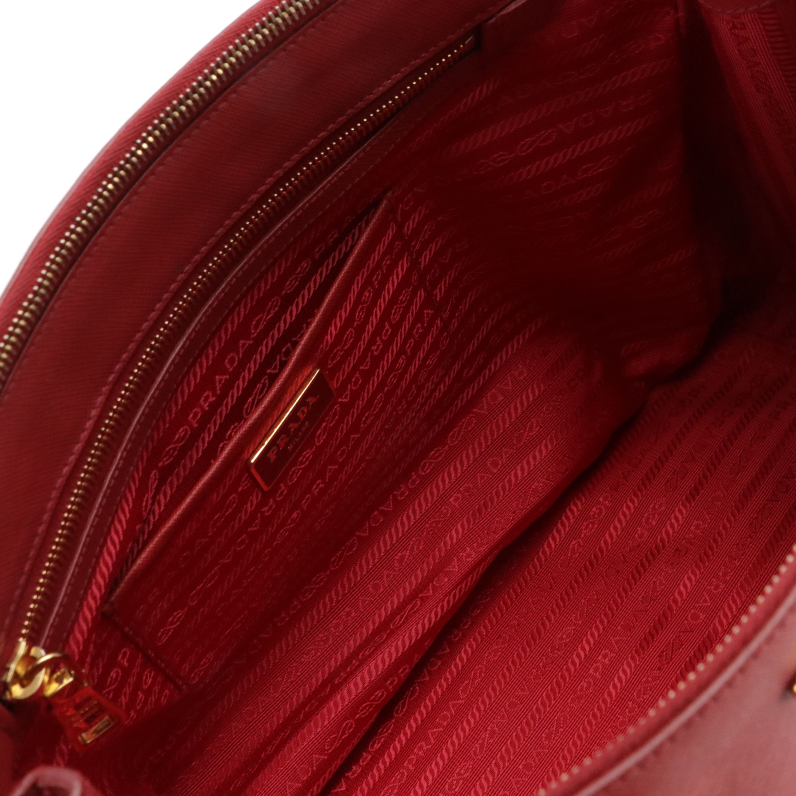 Prada Double Zip Galleria Top Handle Tote in Saffiano Lux Leather