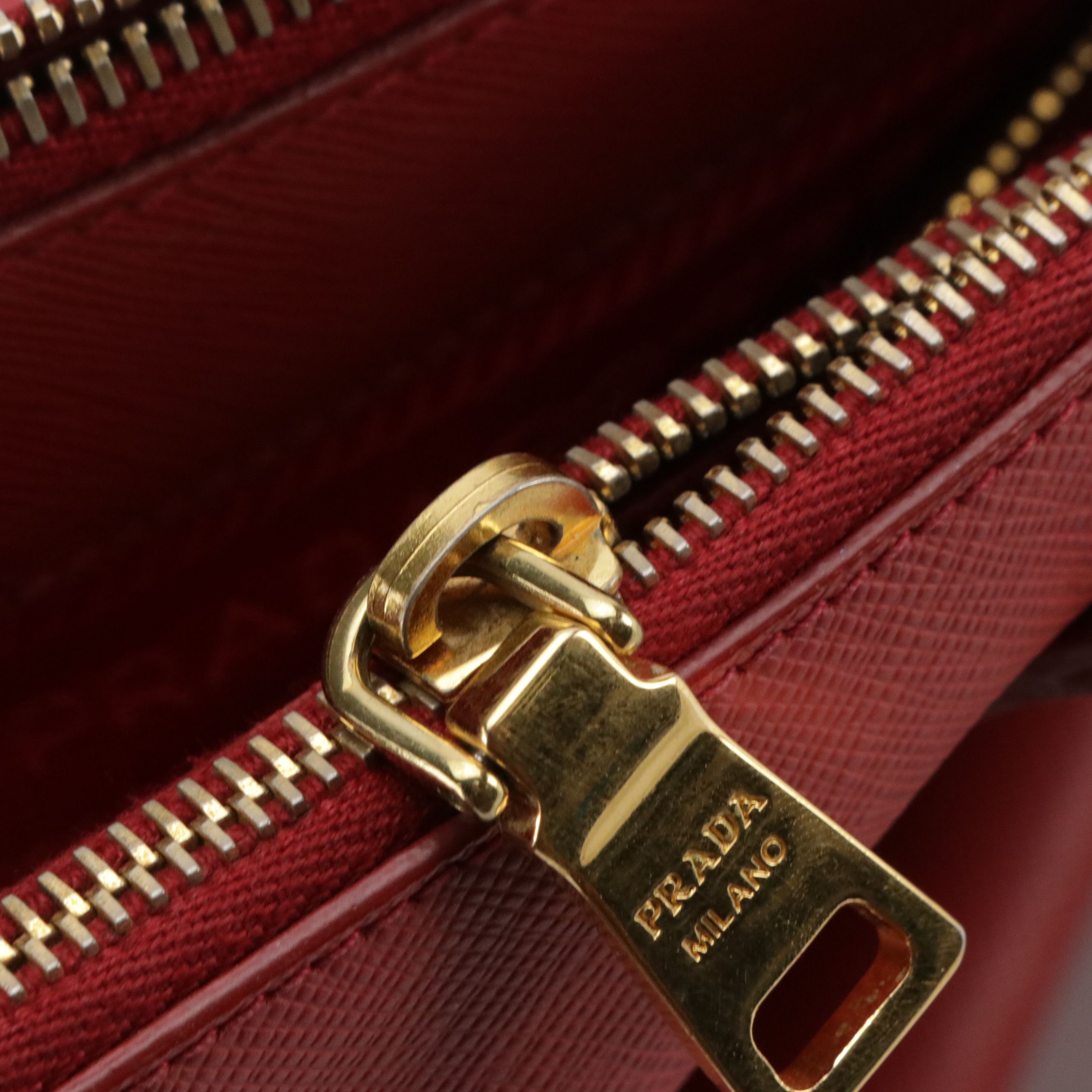 Prada Double Zip Galleria Top Handle Tote in Saffiano Lux Leather