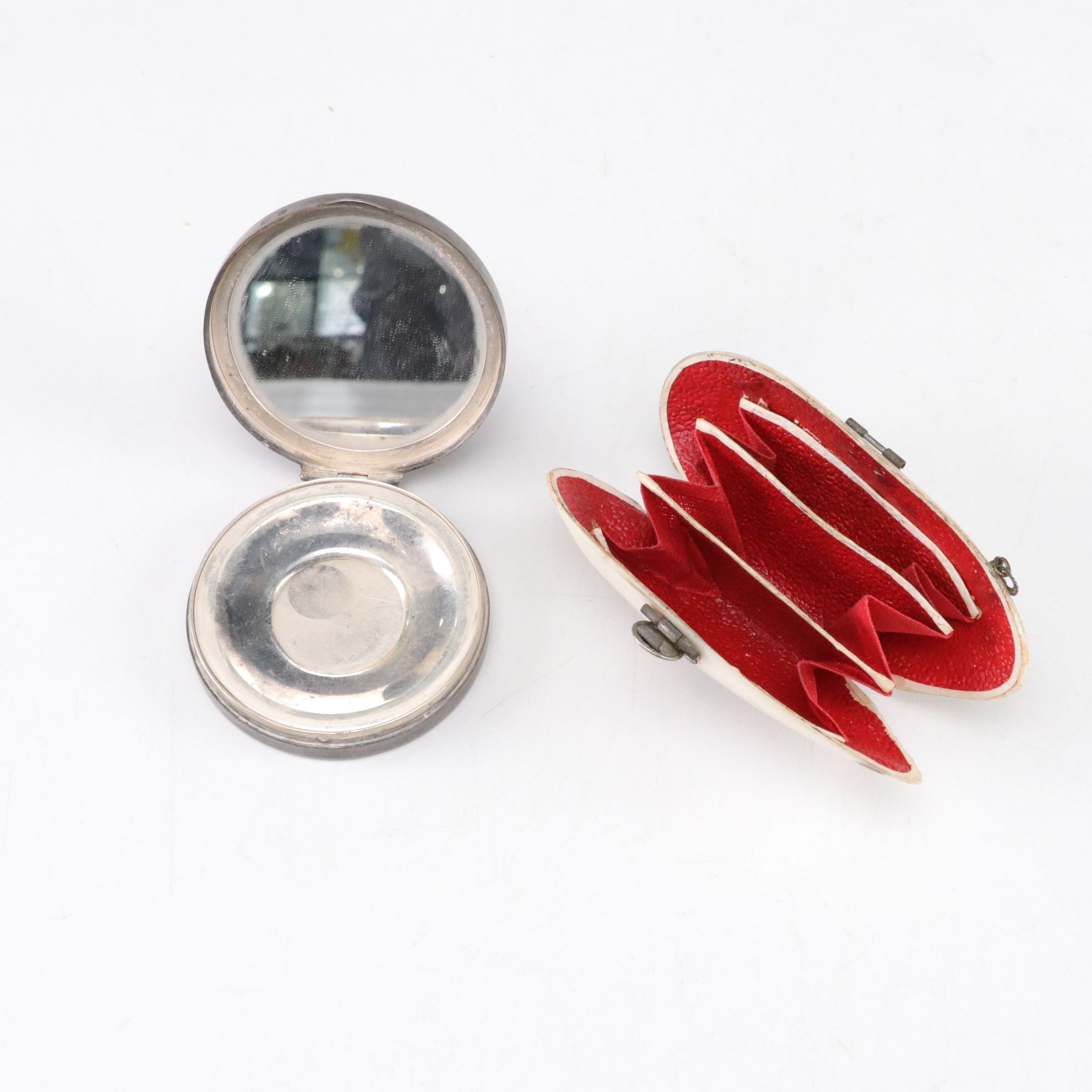 Crystal and Glass Perfume Bottles with Cosmetic Containers and Compact Mirrors