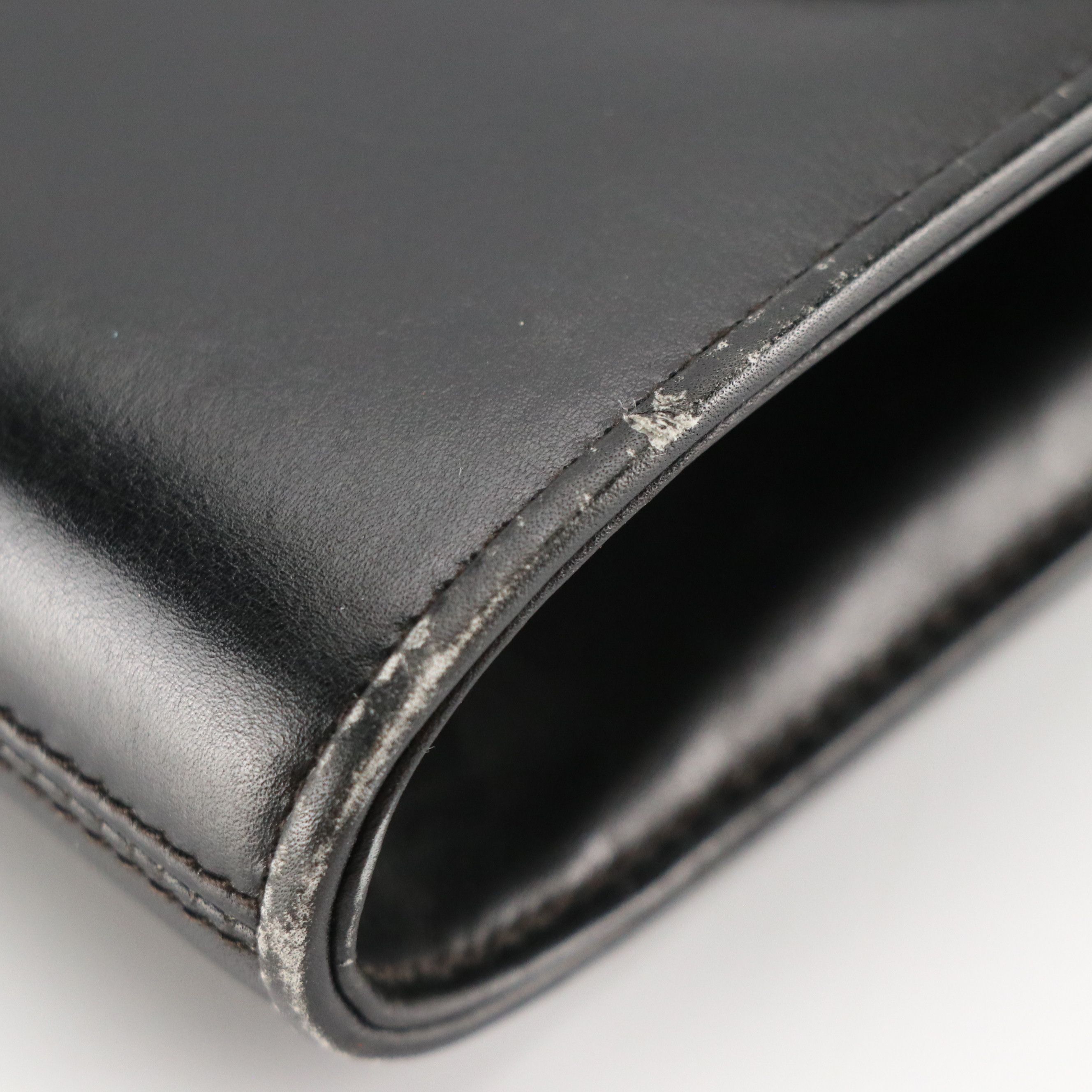 Gucci Interlocking GG Front Flap Crossbody Bag in Black Leather