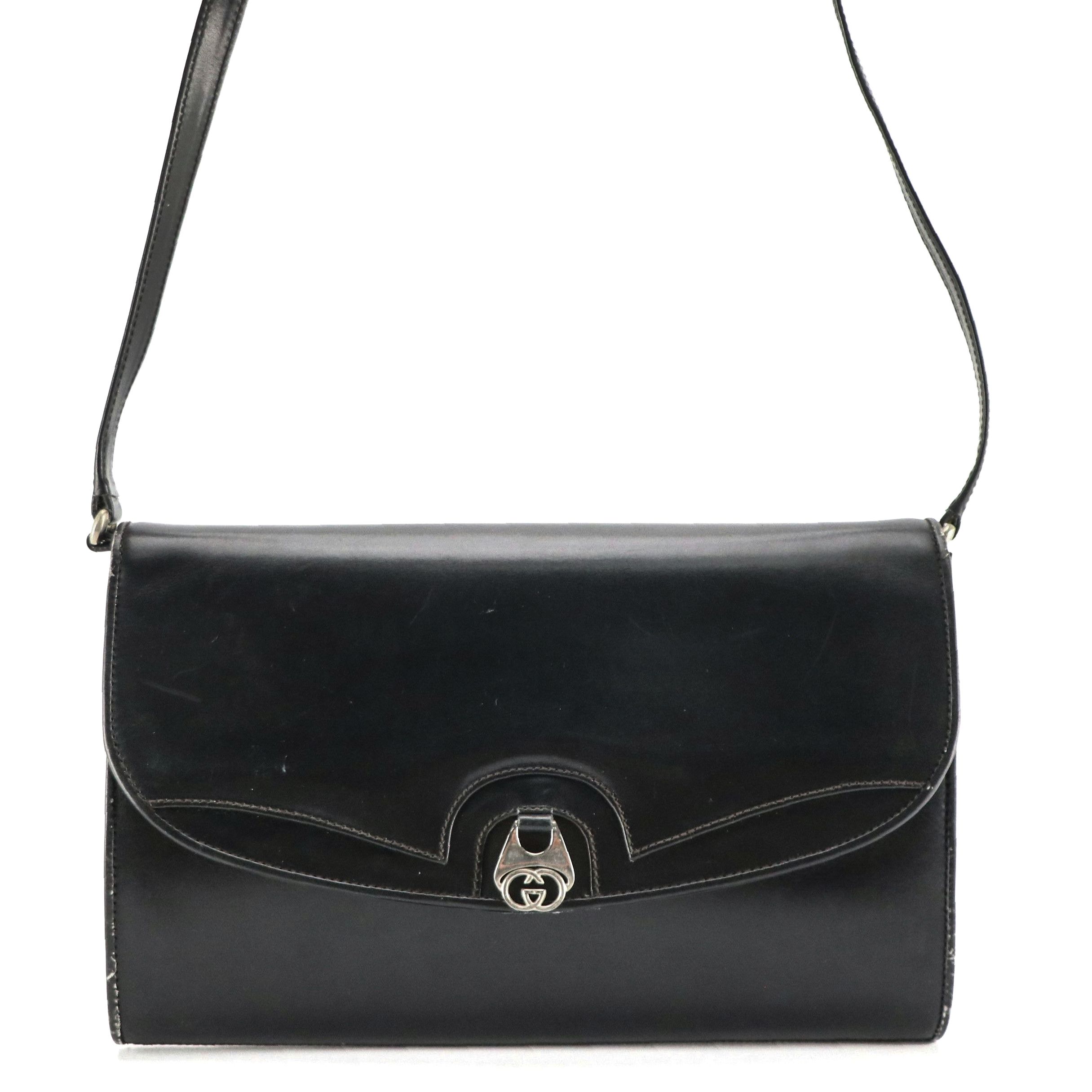 Gucci Interlocking GG Front Flap Crossbody Bag in Black Leather