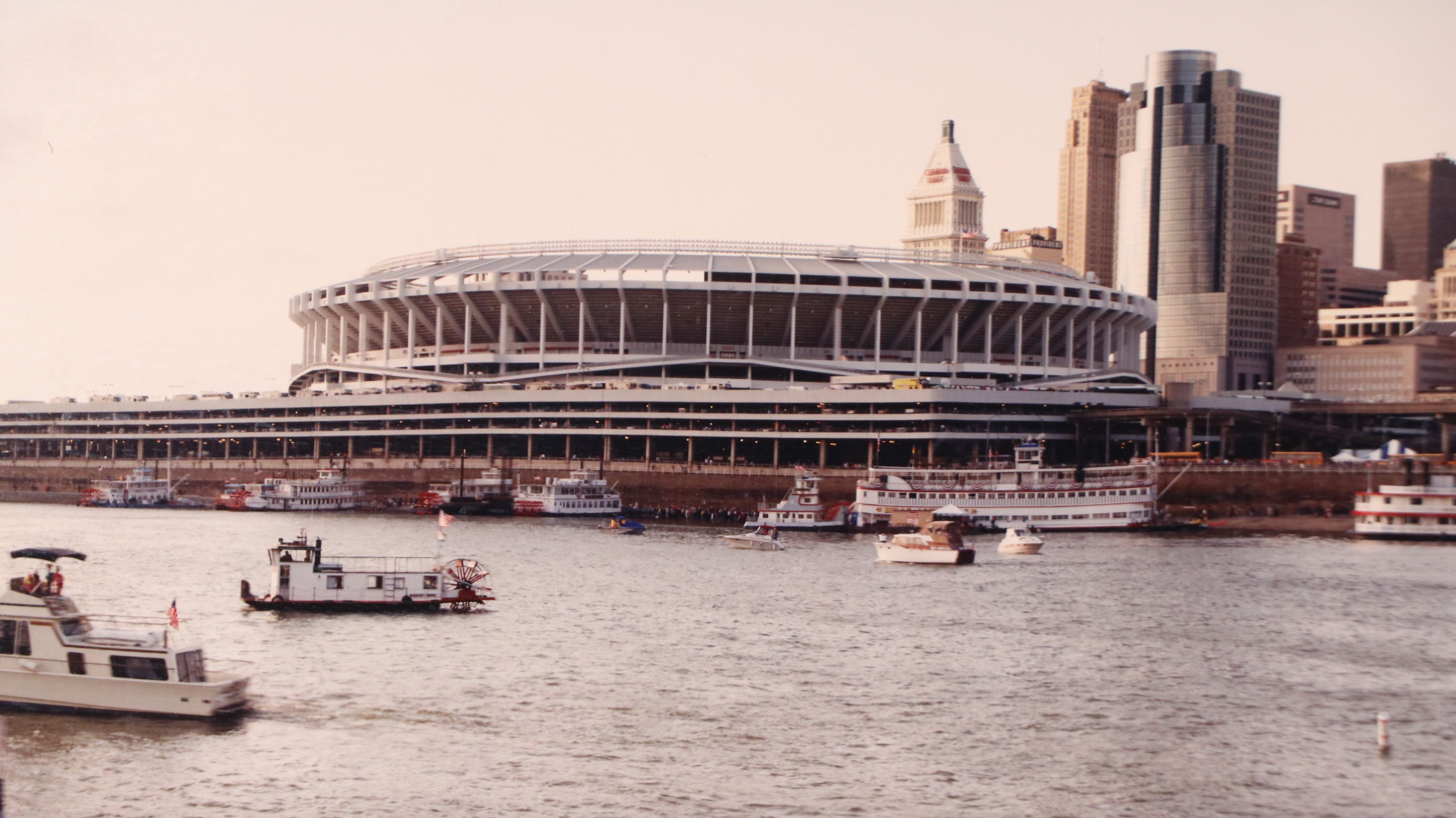 Chadwick Chromogenic Color Print of Cincinnati for Tall Stacks, 1992