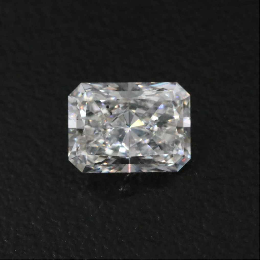 Loose 1.47 CT Lab Grown Diamond with IGI Report