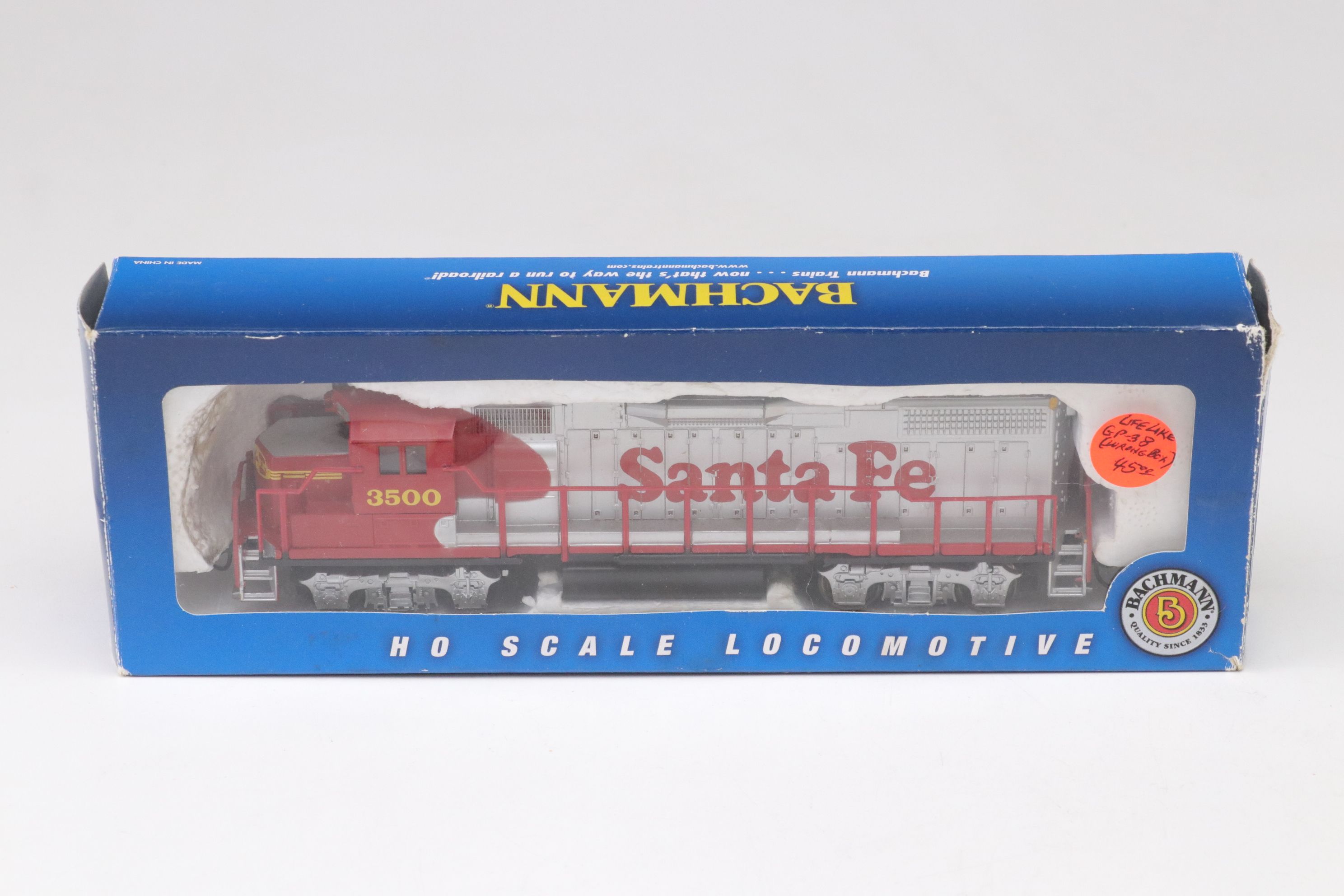 Con-Cor, Athearn, Bachmann and More HO Scale Model Locomotives and Train Cars