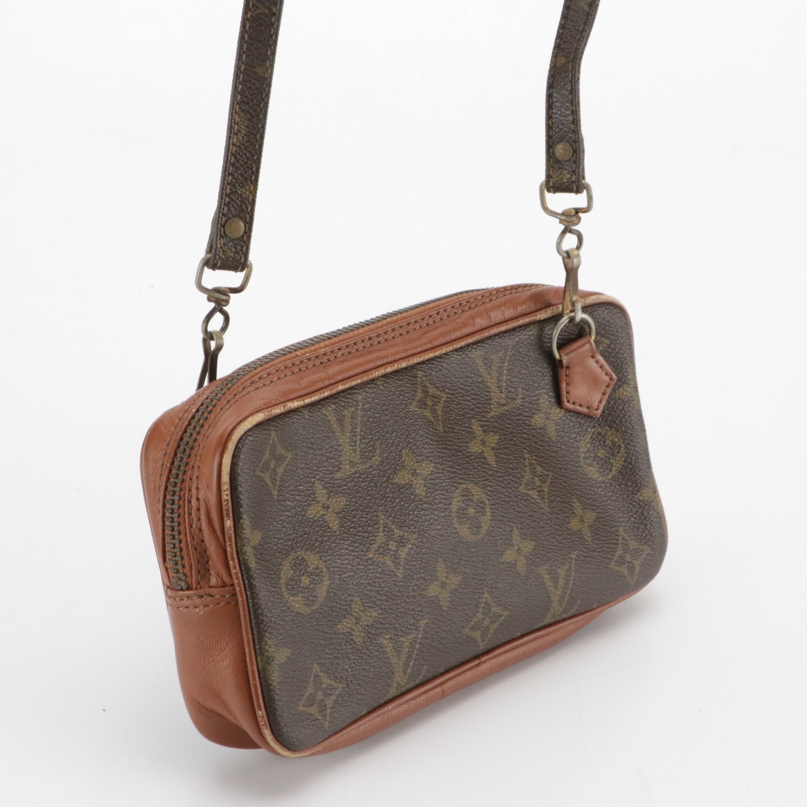 Louis Vuitton Pochette Marly Bandoulière in Monogram Canvas and Leather