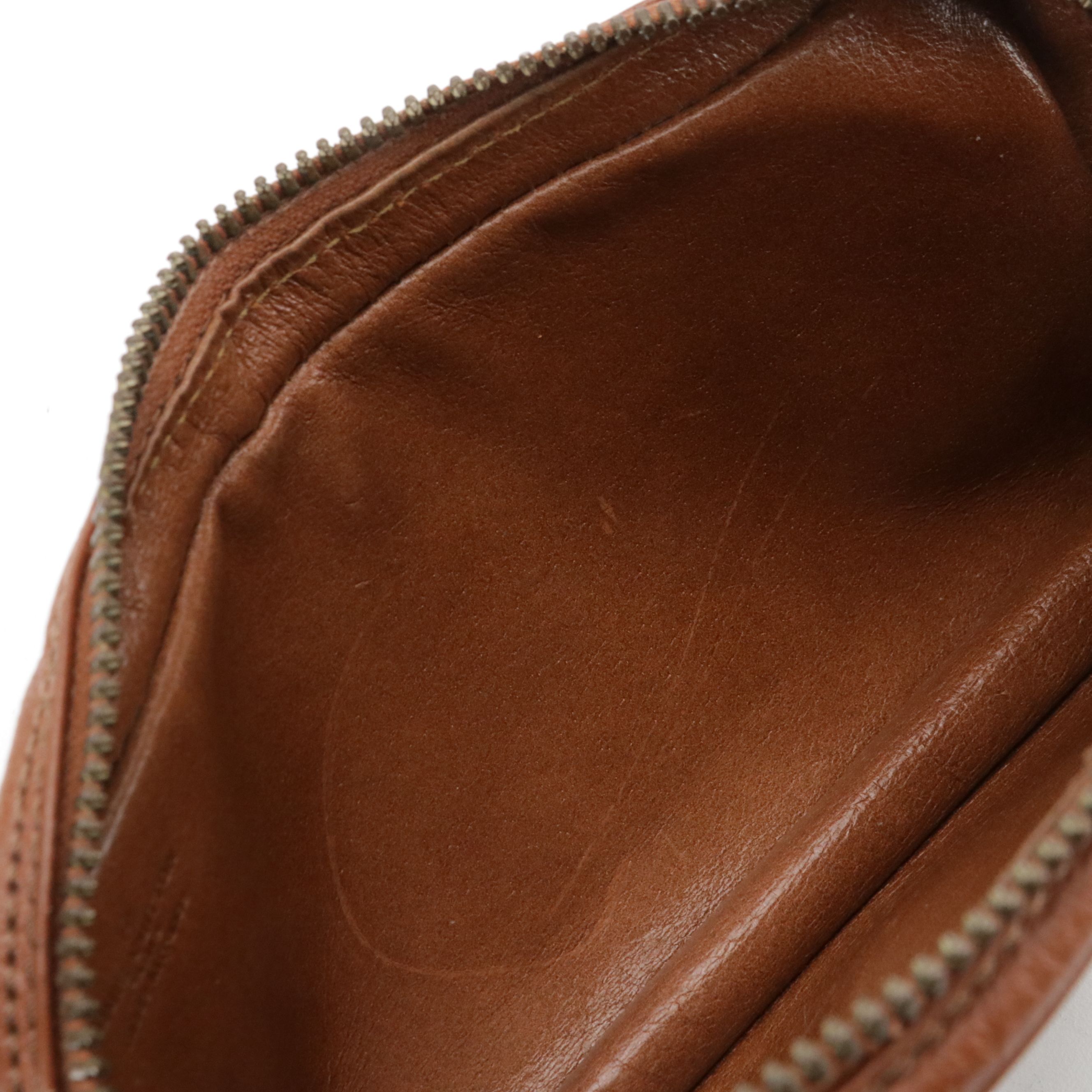 Louis Vuitton Pochette Marly Bandoulière in Monogram Canvas and Leather