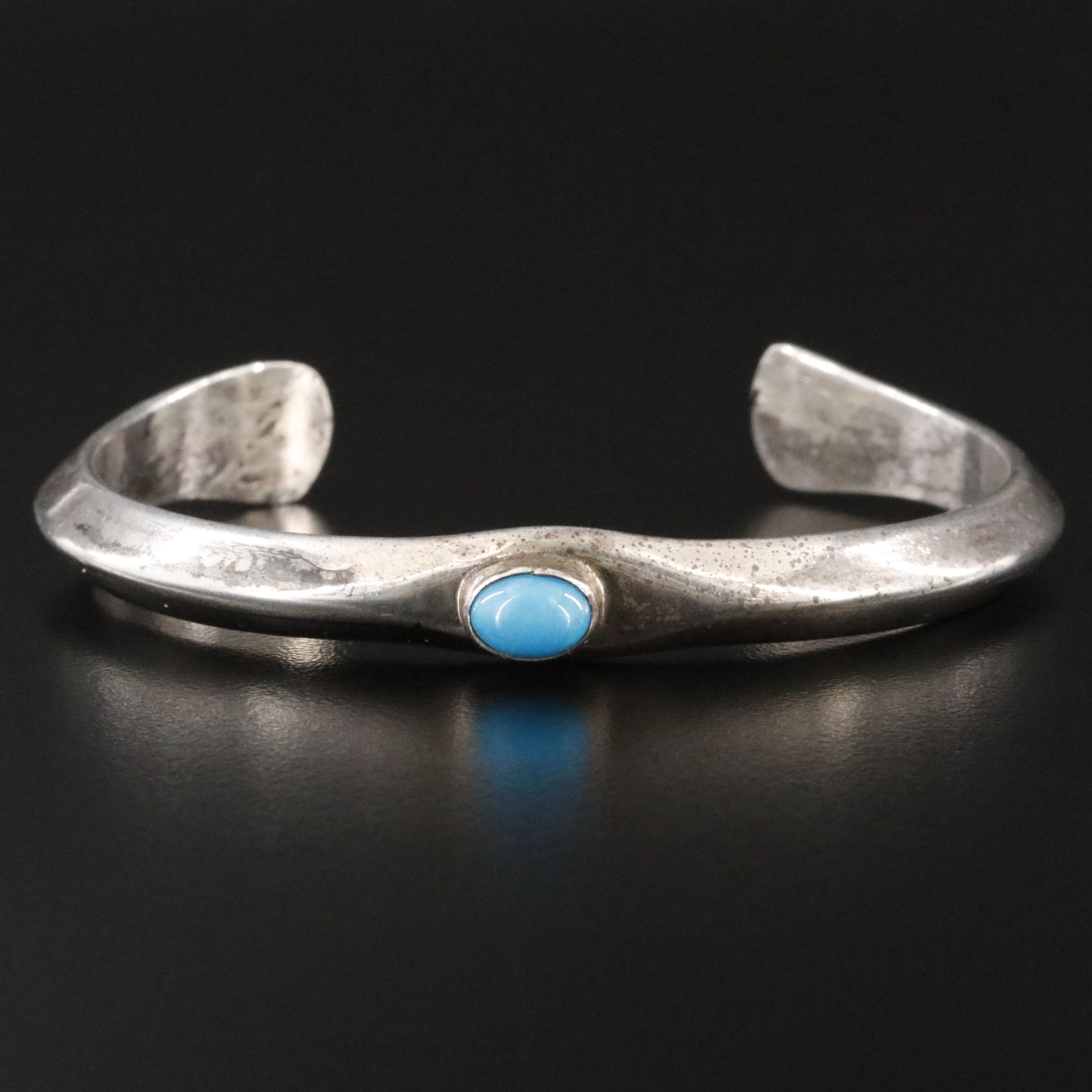 Navajo Bobby Johnson Sterling Turquoise Knife Edge Cuff