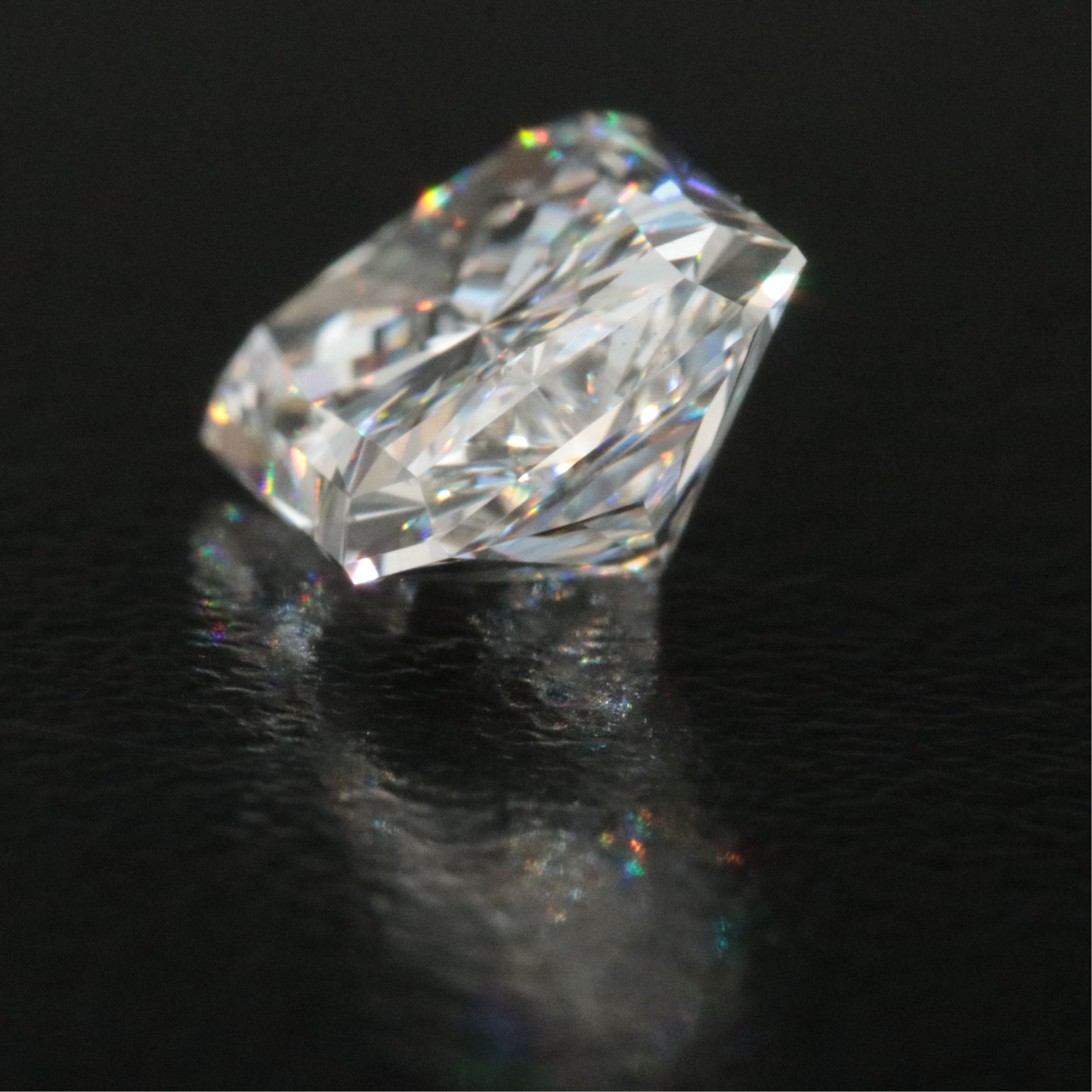 Loose 1.87 CT Lab Grown Diamond with IGI Report