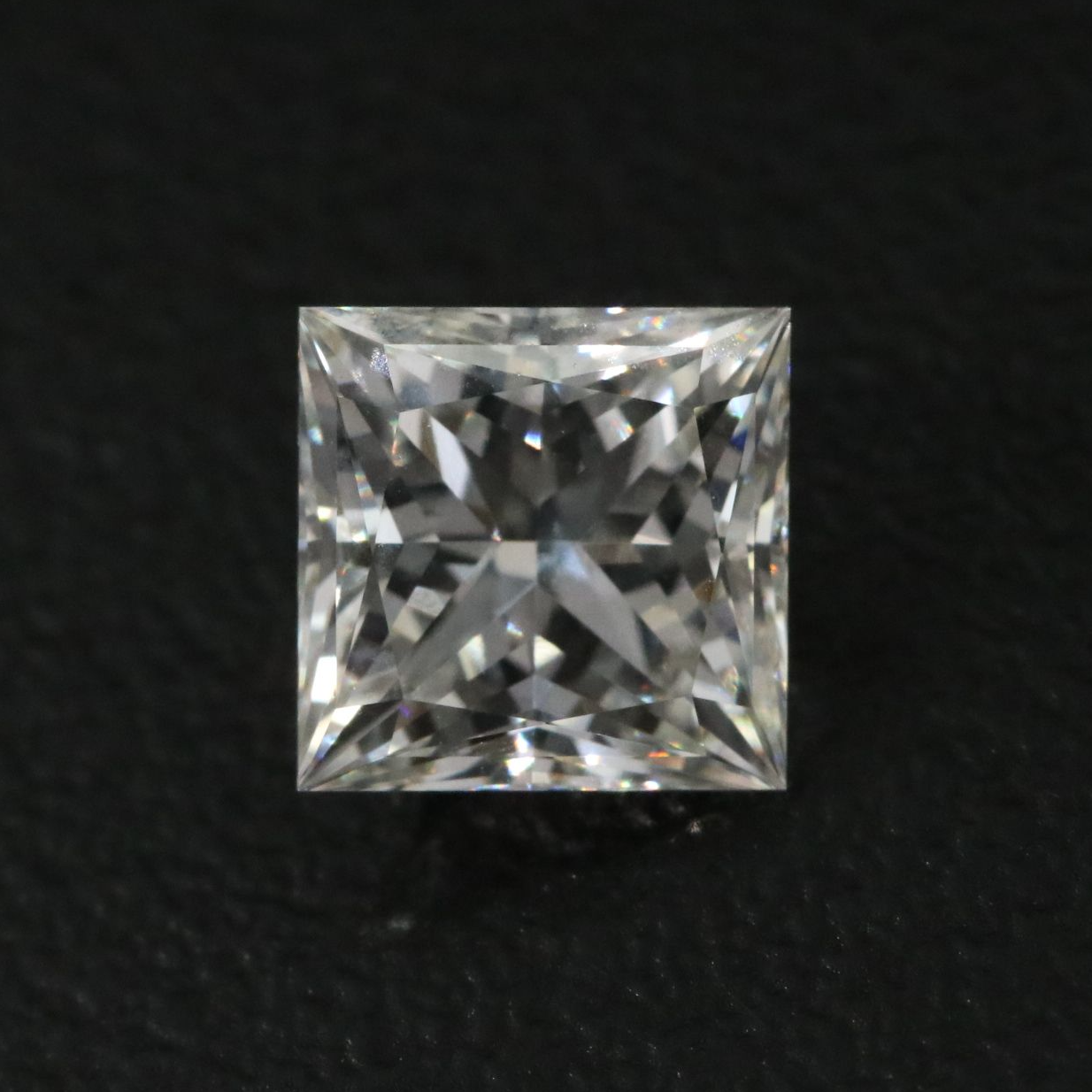 Loose 1.39 CT Lab Grown Diamond with IGI Report