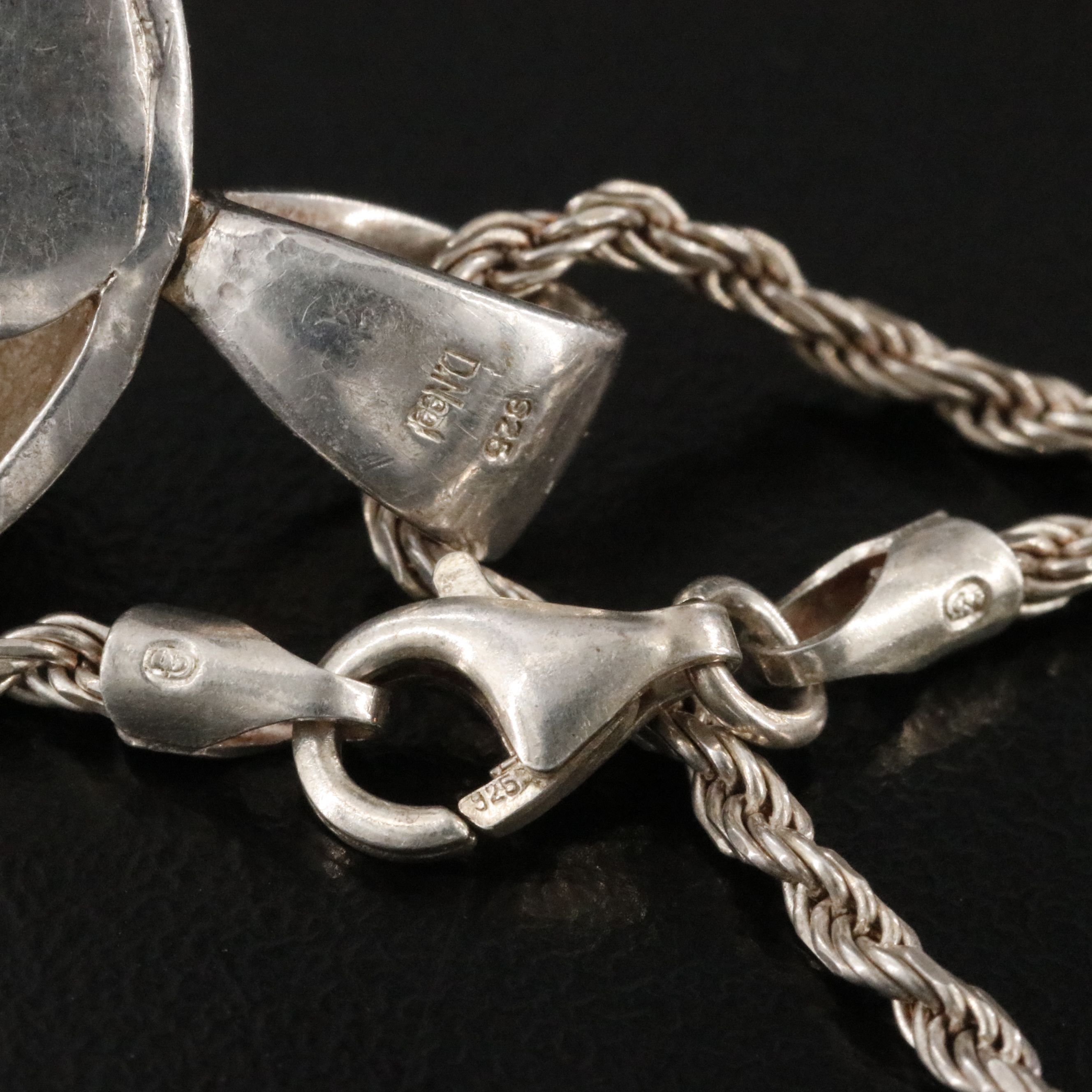 Kwa Kuitl David Neel Sterling Black Onyx Eagle Pendant Necklace