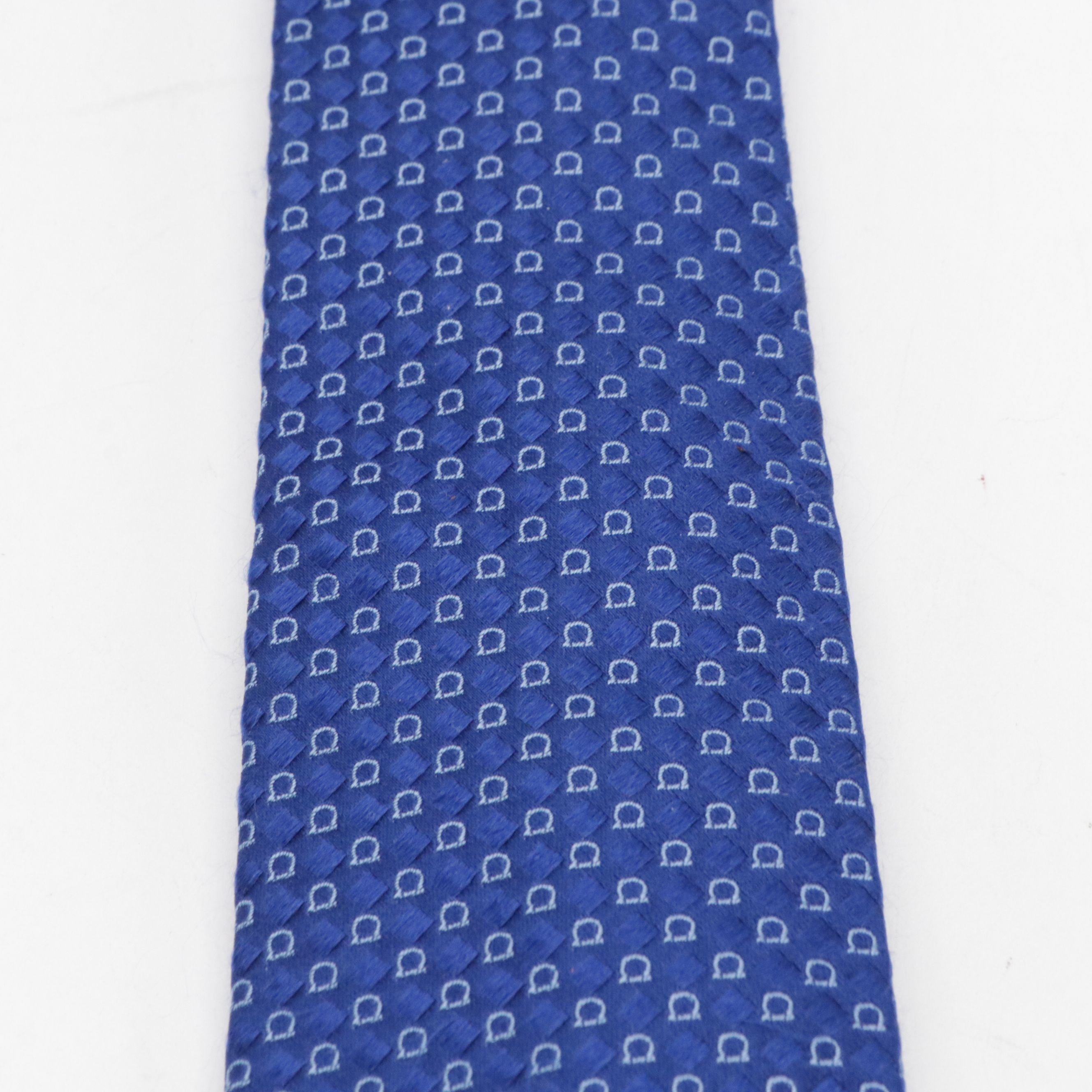 Salvatore Ferragamo Gancini Pattern Necktie in Silk Jacquard