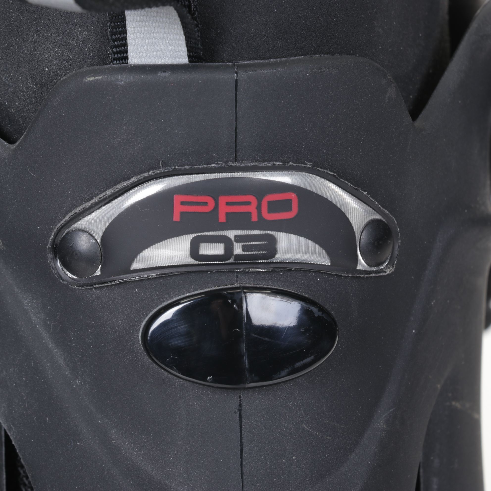 Men's Rollerblade Pro 03 Inline Skates in Black and Yellow with Pads