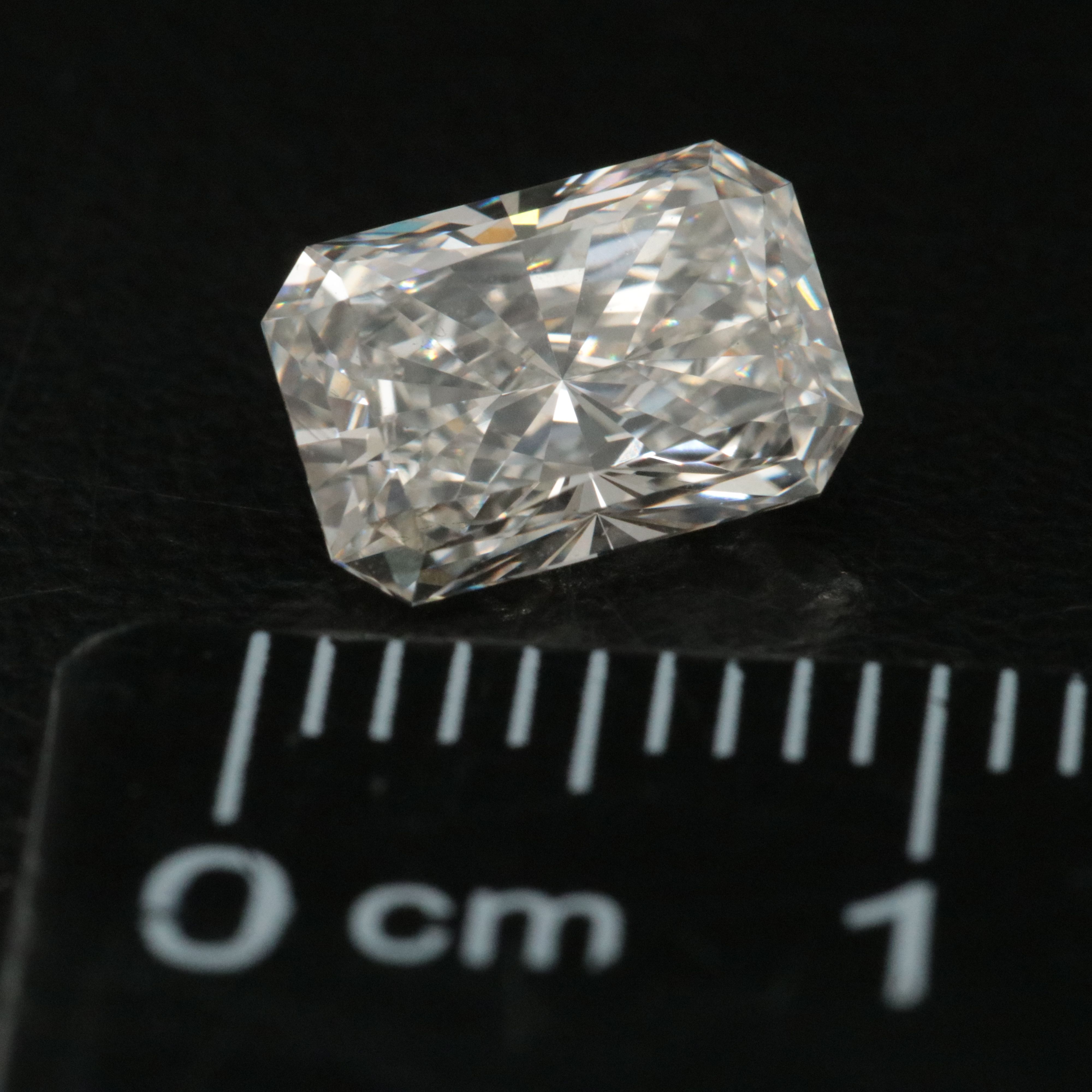Loose 1.55 CT Lab Grown Diamond with IGI Report