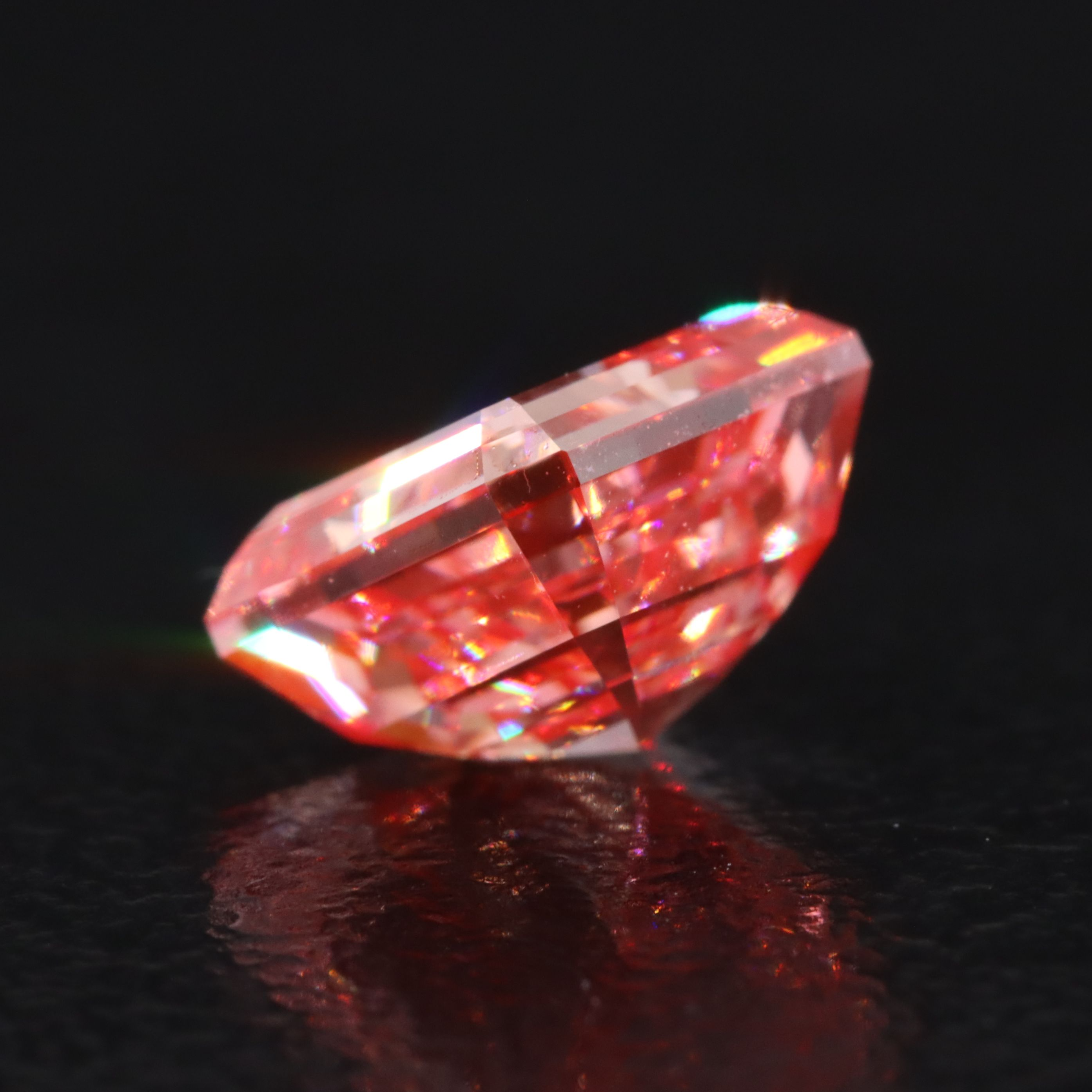 Loose 2.01 CT Lab Grown Fancy Vivid Pink Diamond with IGI Report