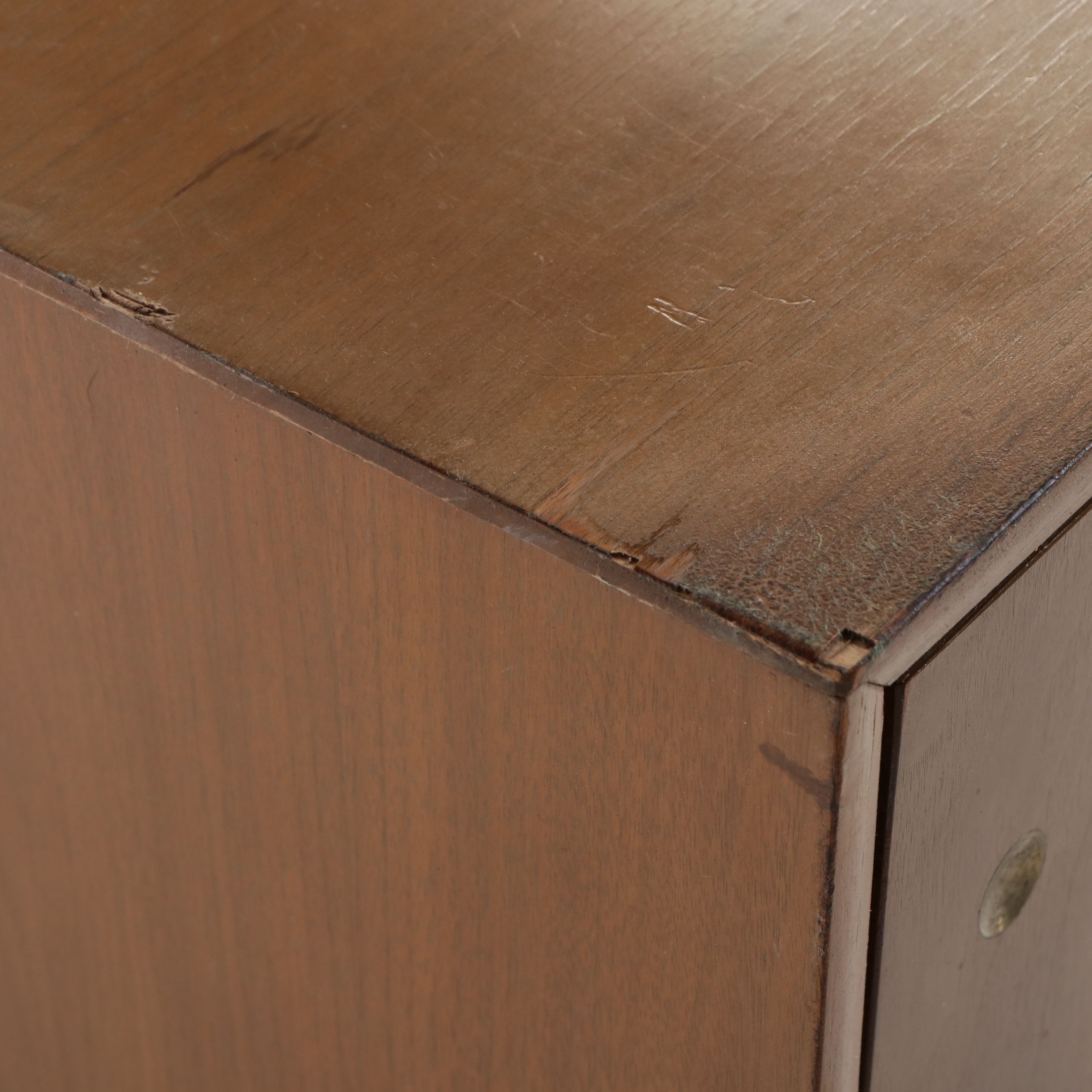 Kroehler Mid Century Modern Walnut Desk, Mid-20th Century