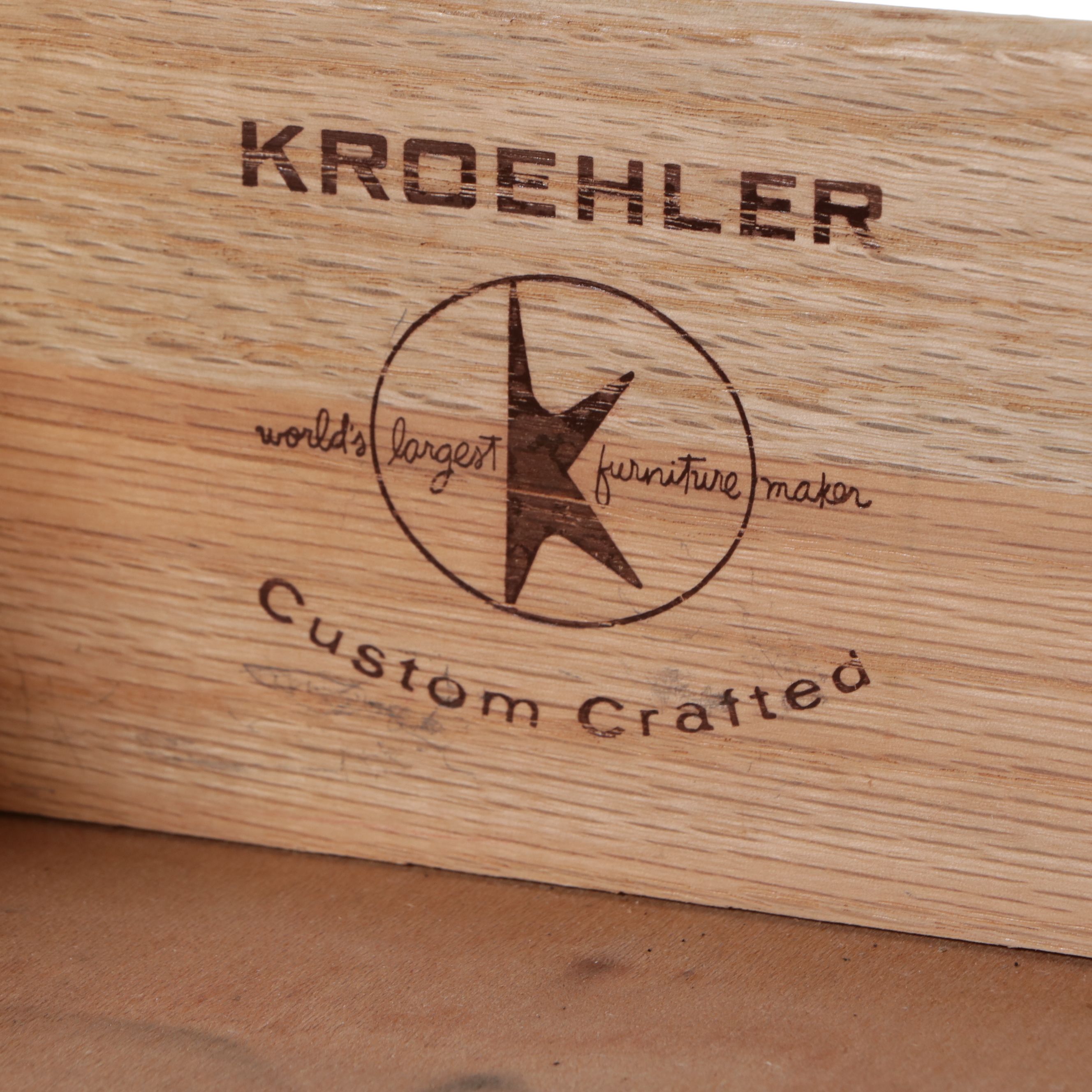 Kroehler Mid Century Modern Walnut Desk, Mid-20th Century