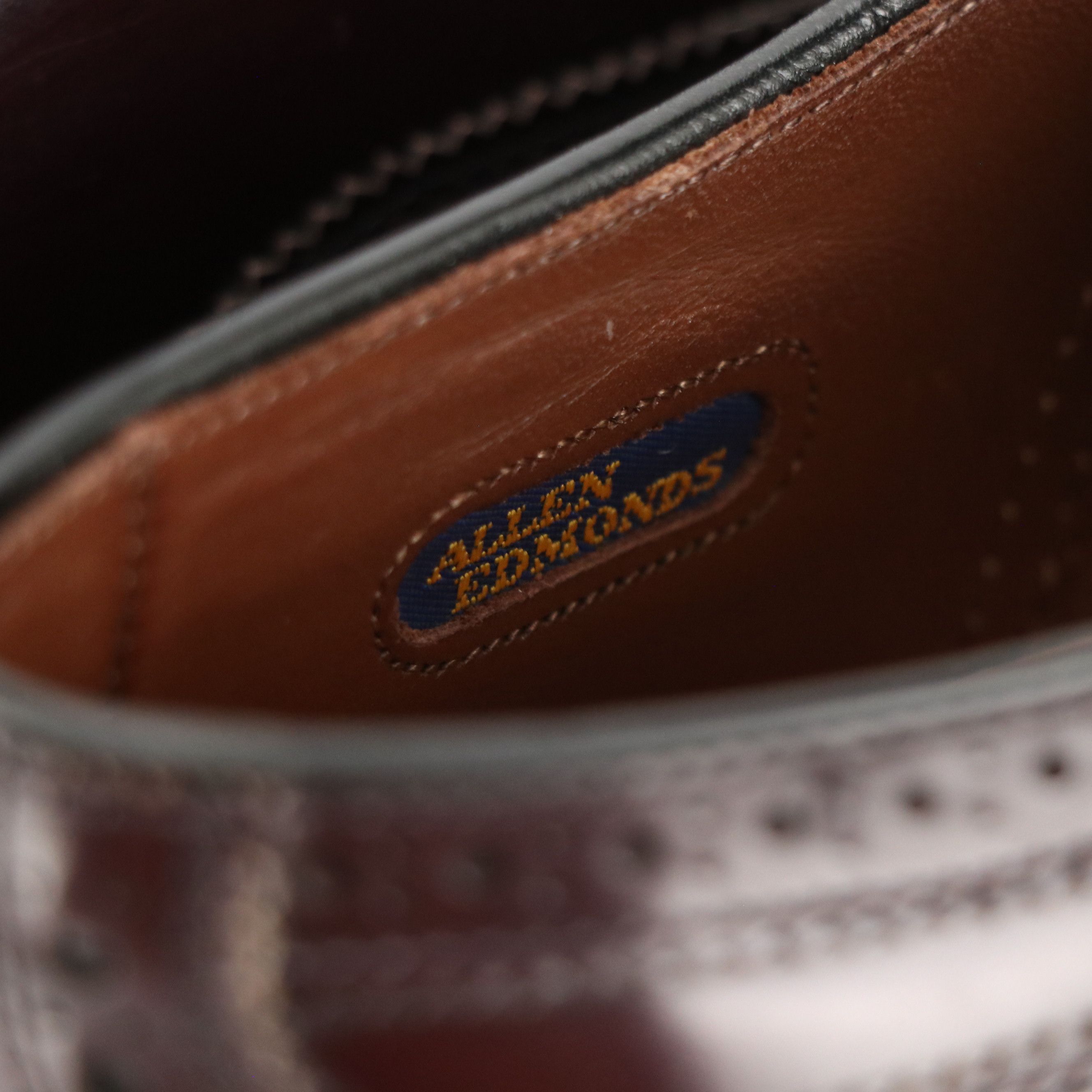 Men's Allen Edmonds McAllister Brogue Wingtip Oxfords in Leather with Box