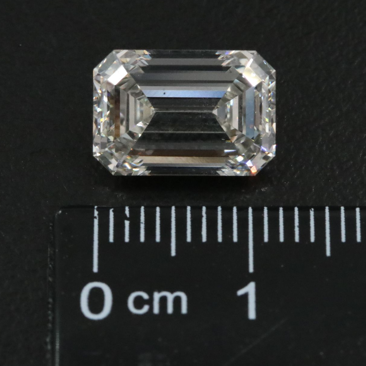 Loose 5.17 CT Lab Grown Diamond with IGI Report