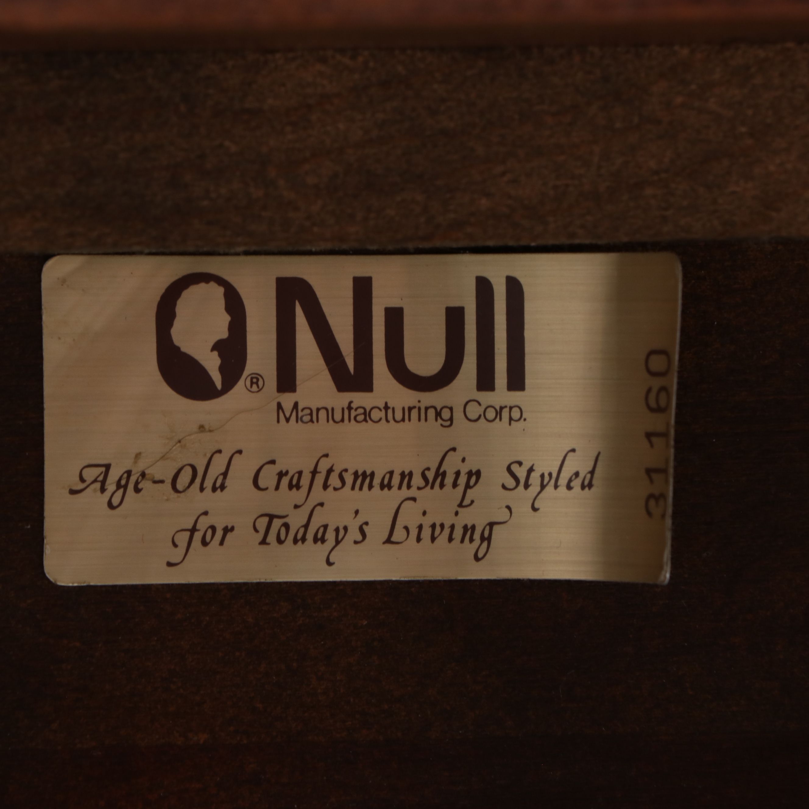 Q.Null Manufacturing Chippendale Style Mahogany Butler's Tray Table